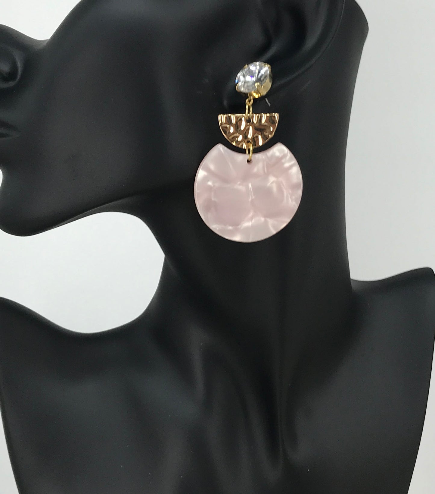 Crystal and Pendant Earrings - E19-4102