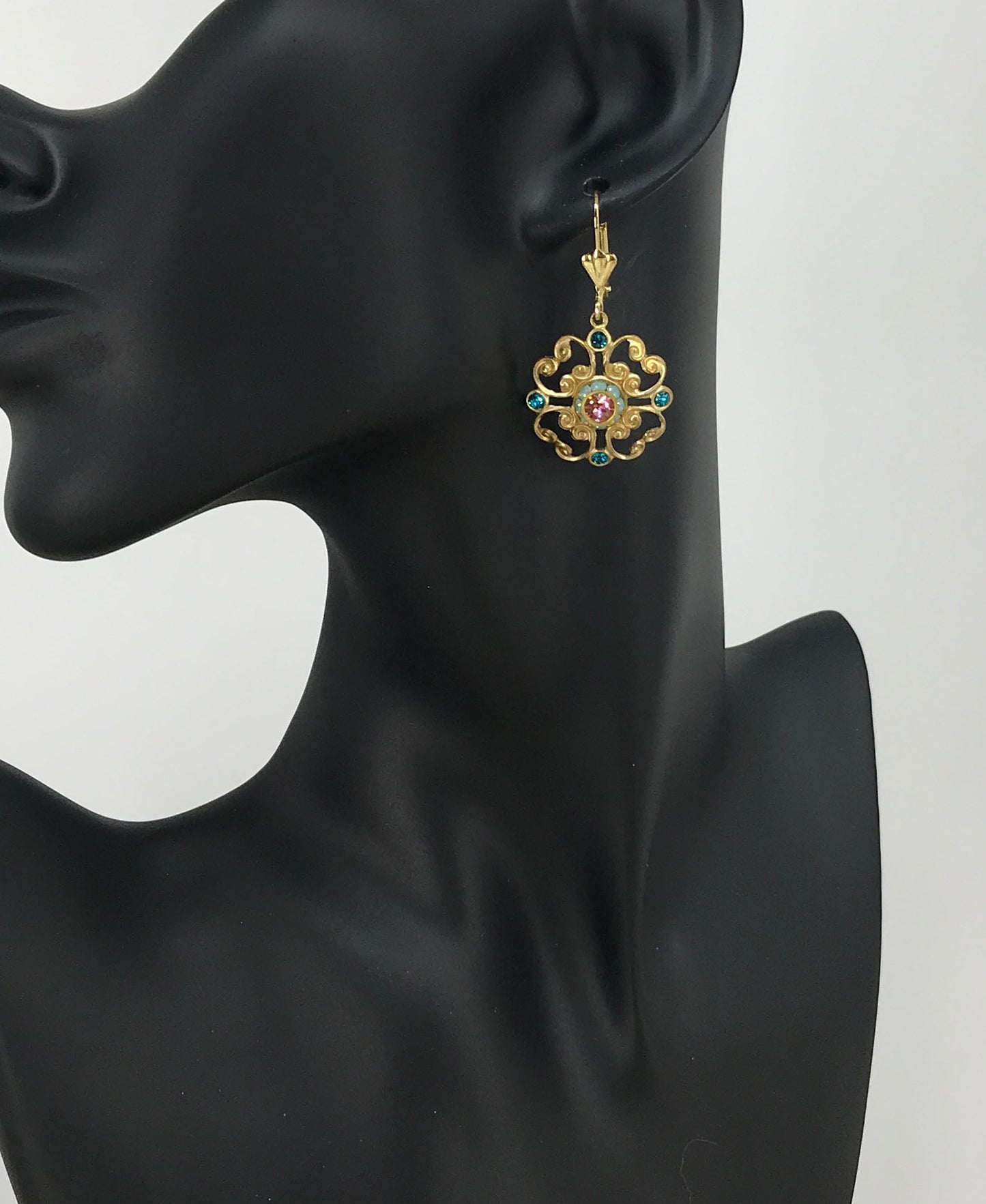 Crystal Pendant Earrings - E19-4259