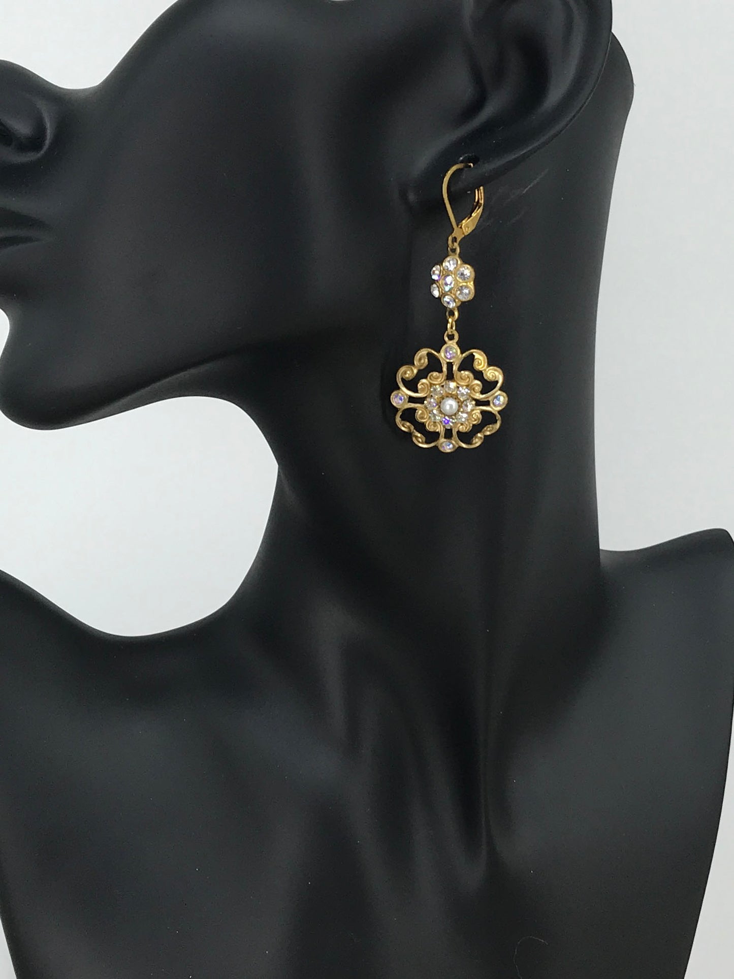 Crystal Pendant Earrings - E19-4265