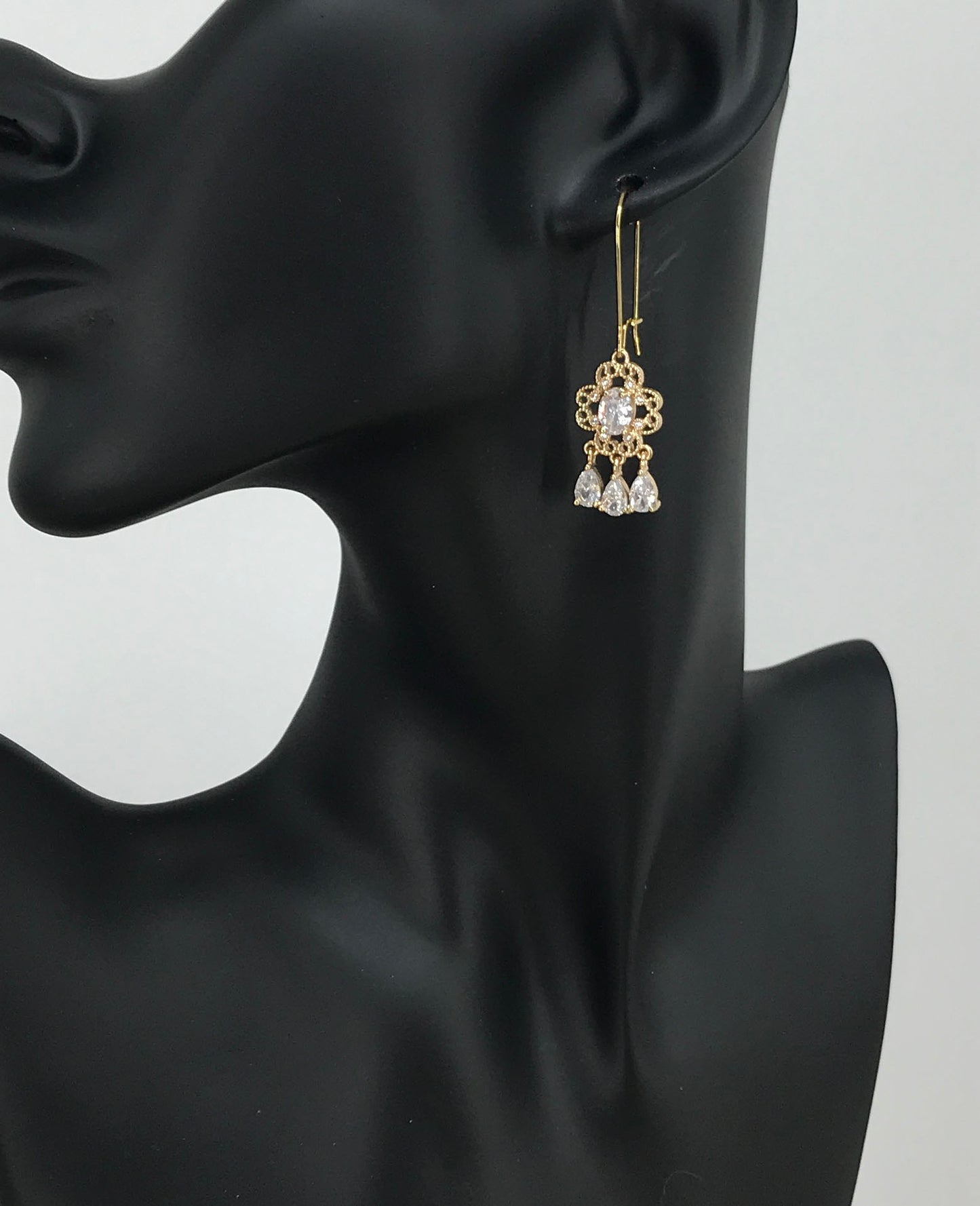 Crystal Pendant Earrings - E19-4269