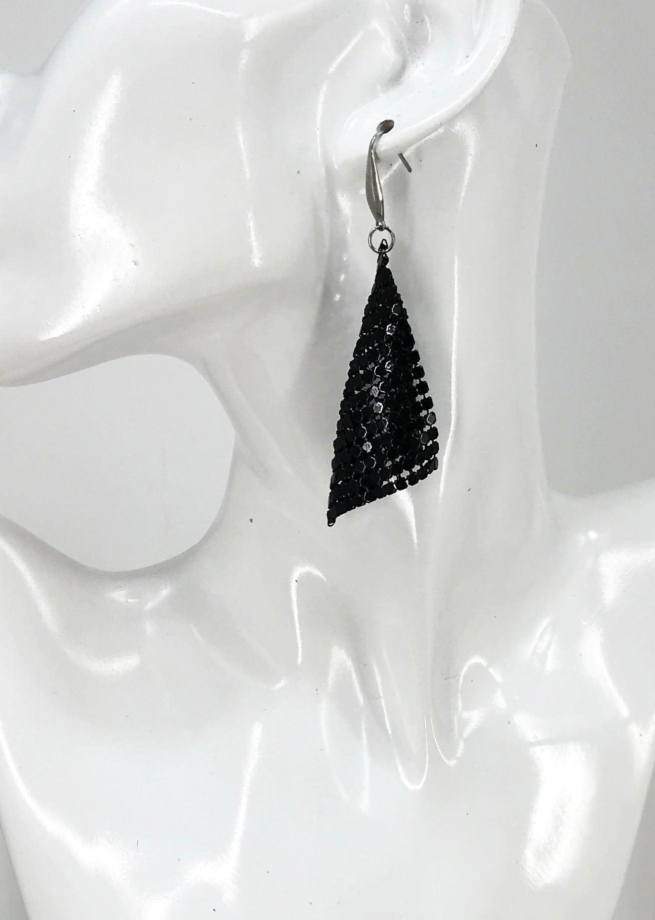 Black Chainmail Earrings - E19-428