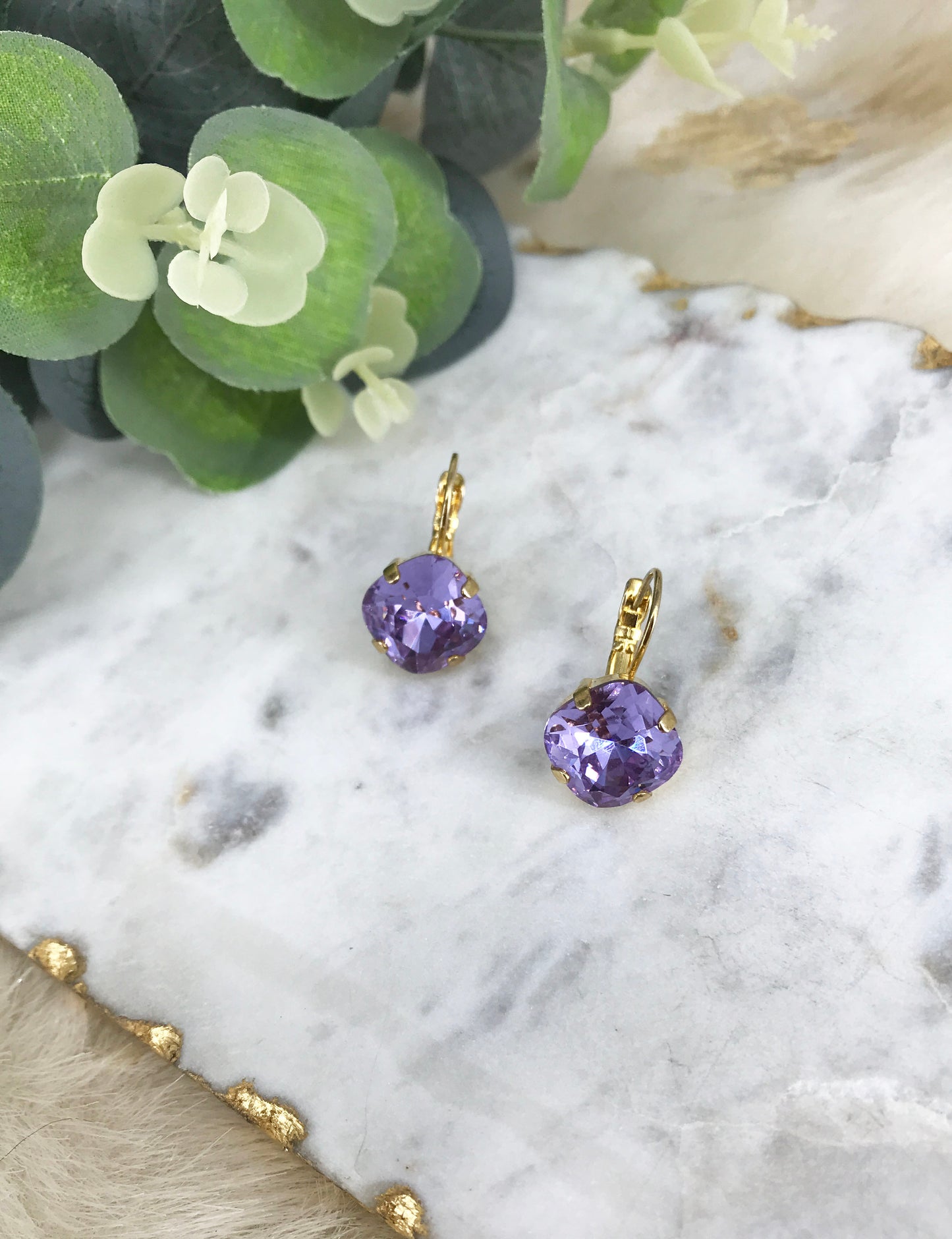 Cushion Cut Crystal Earrings - E19-4292