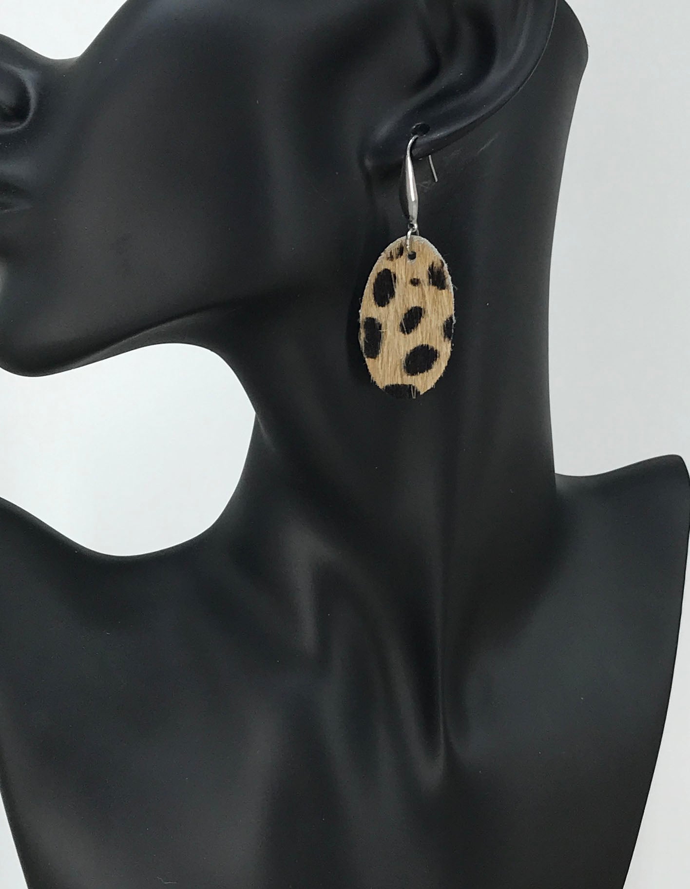 Genuine Leather Earrings - E19-439