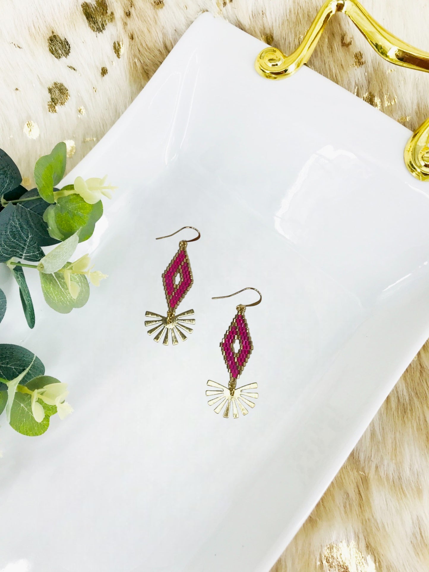 Hot Pink & Gold Pendant Earrings - E19-4407