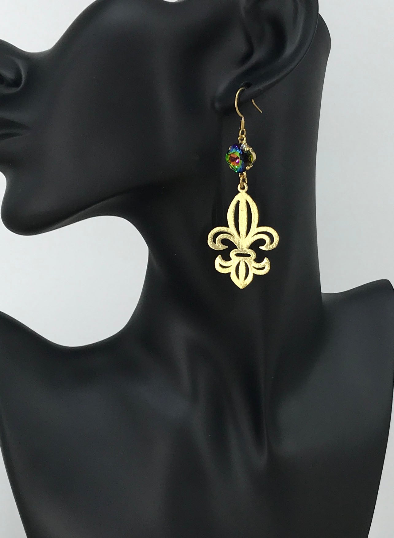 Crystal & Fleur De Lis Pendant Earrings - E19-4610