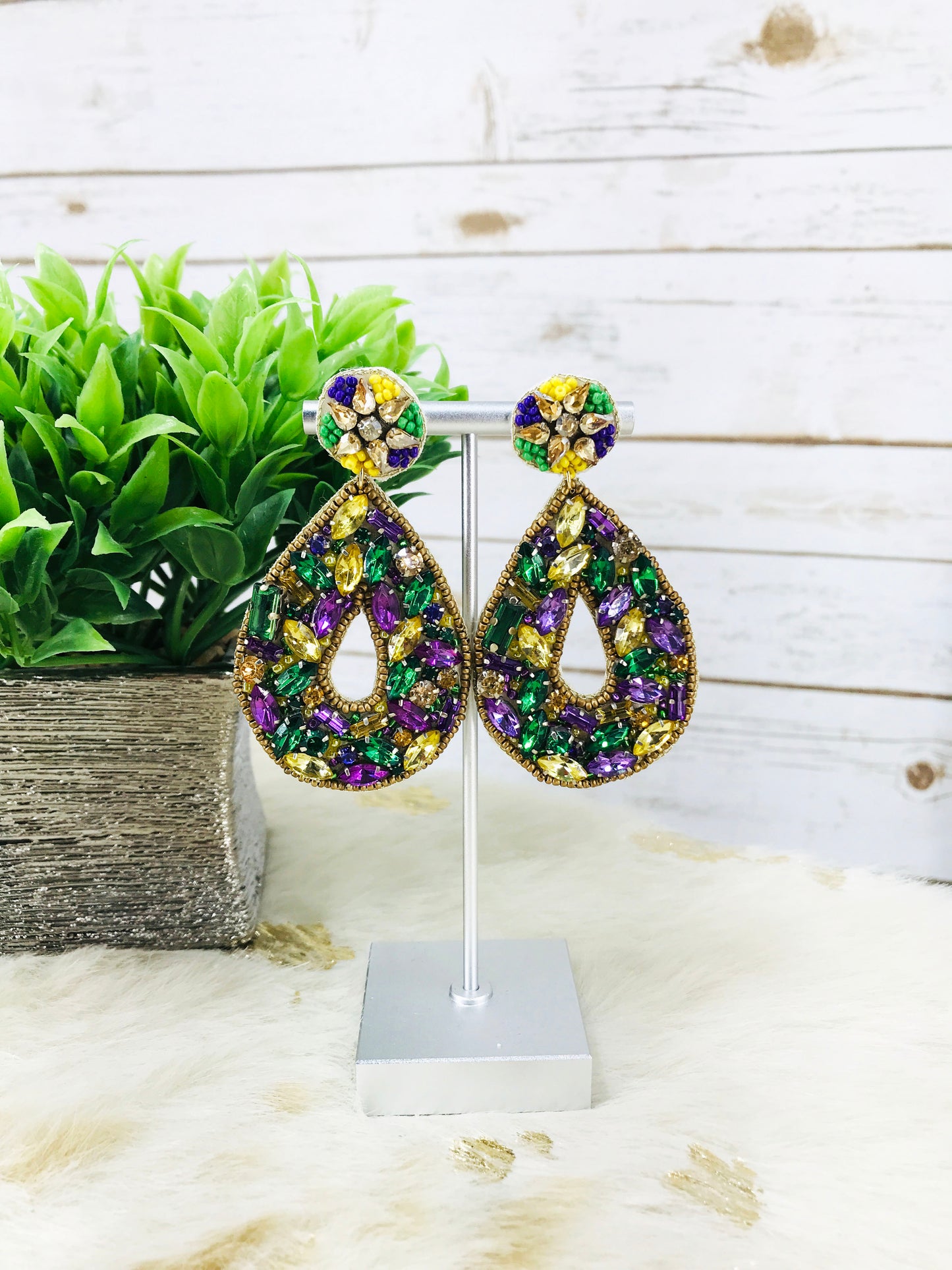 Rhinestone Stud & Teardrop Earrings - E19-4619