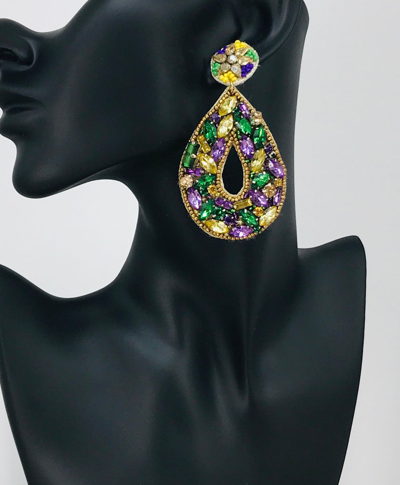 Rhinestone Stud & Teardrop Earrings - E19-4619