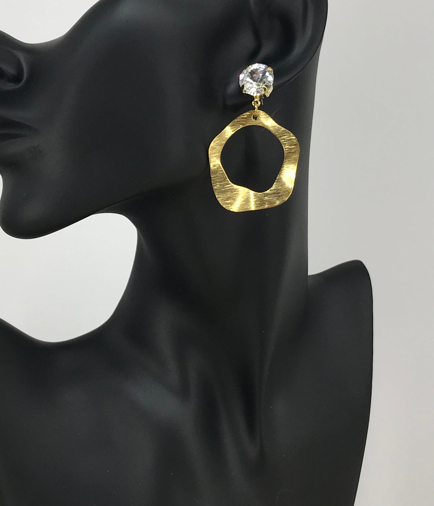 Genuine Crystal & Brushed Gold Pendant Stud Earrings - E19-4639