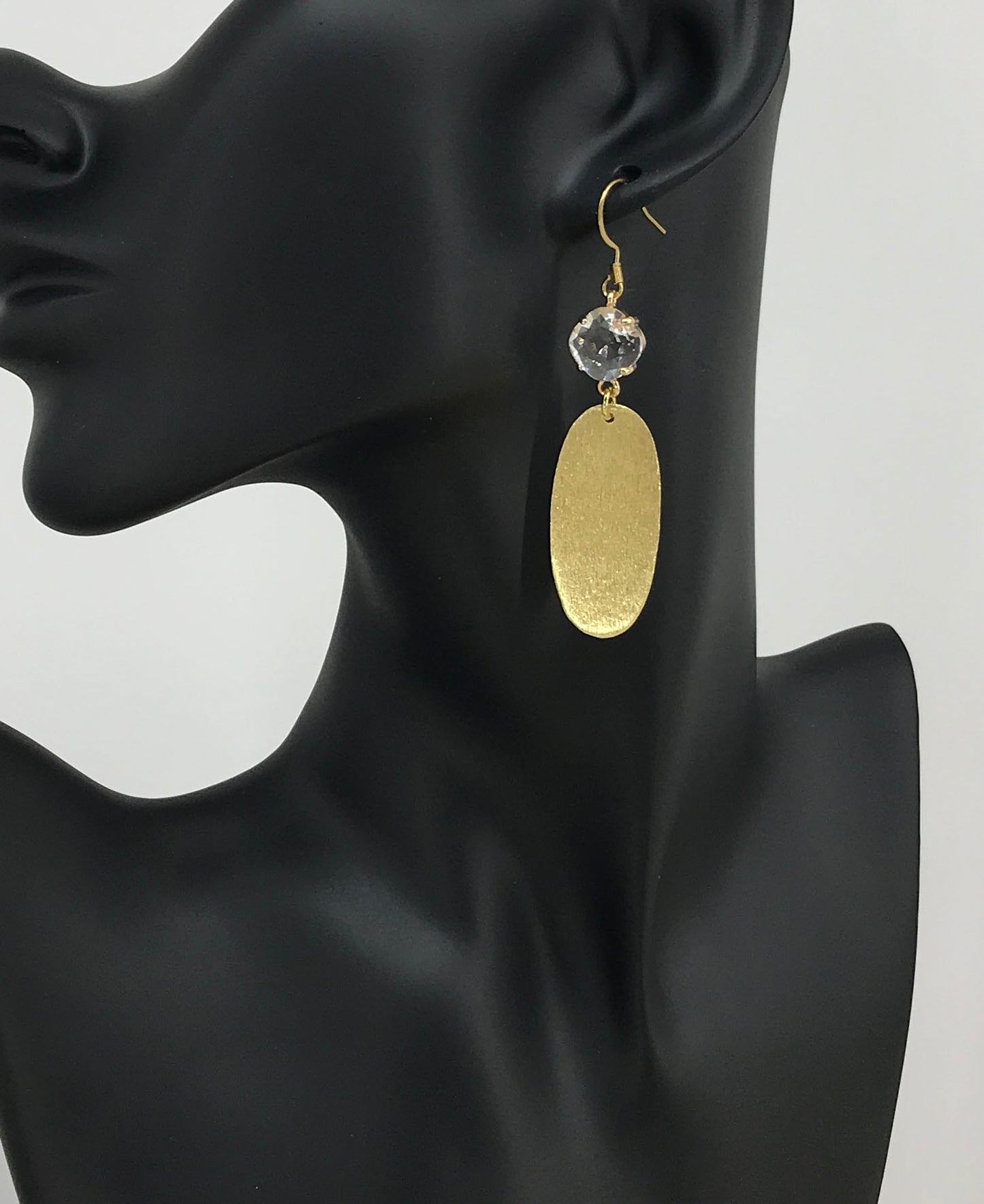 Rhinestone & Gold Oval Pendant Earrings - E19-4888