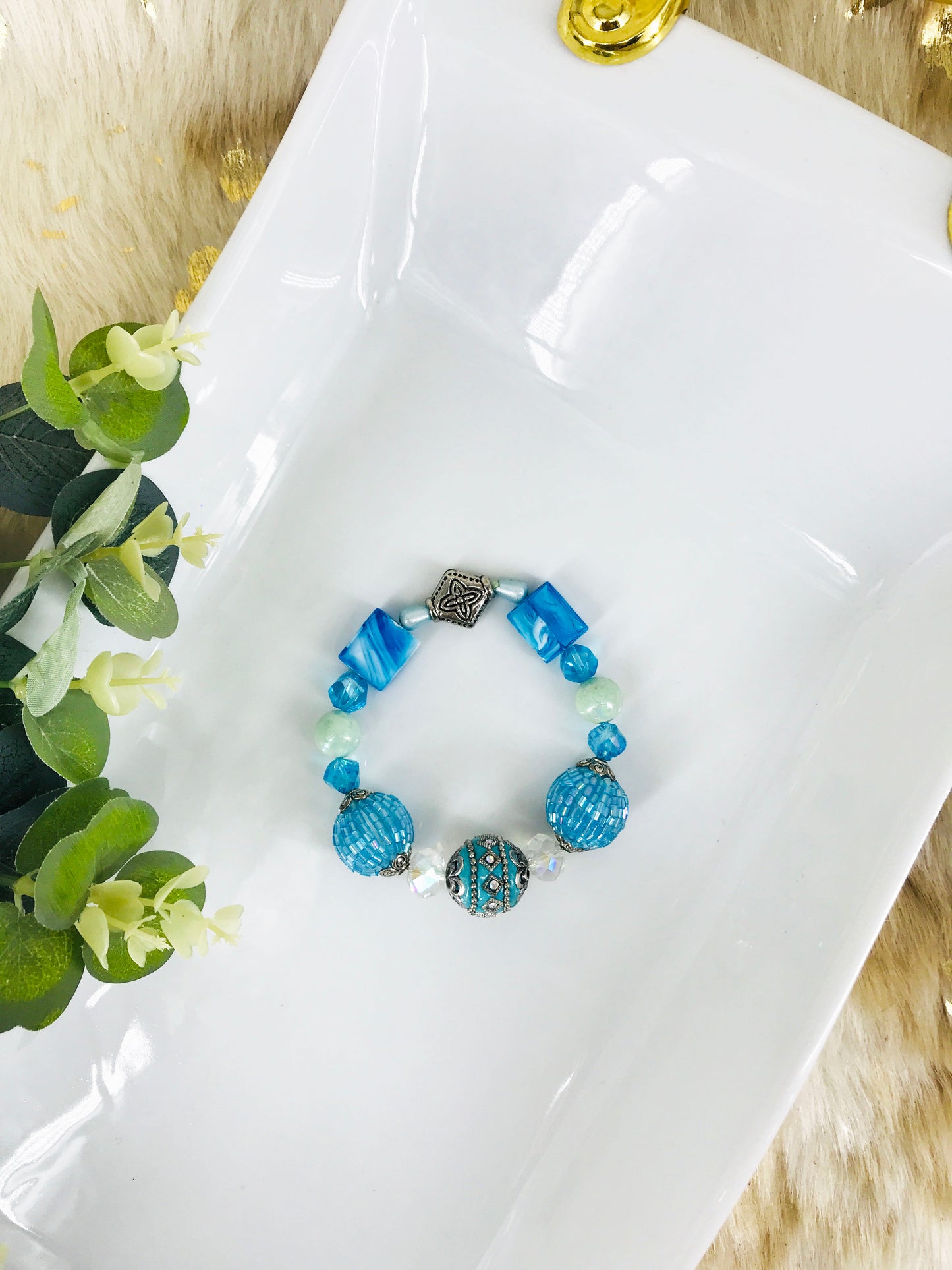 Big & Bold Collection Glass Bead Stretchy Bracelet - B723
