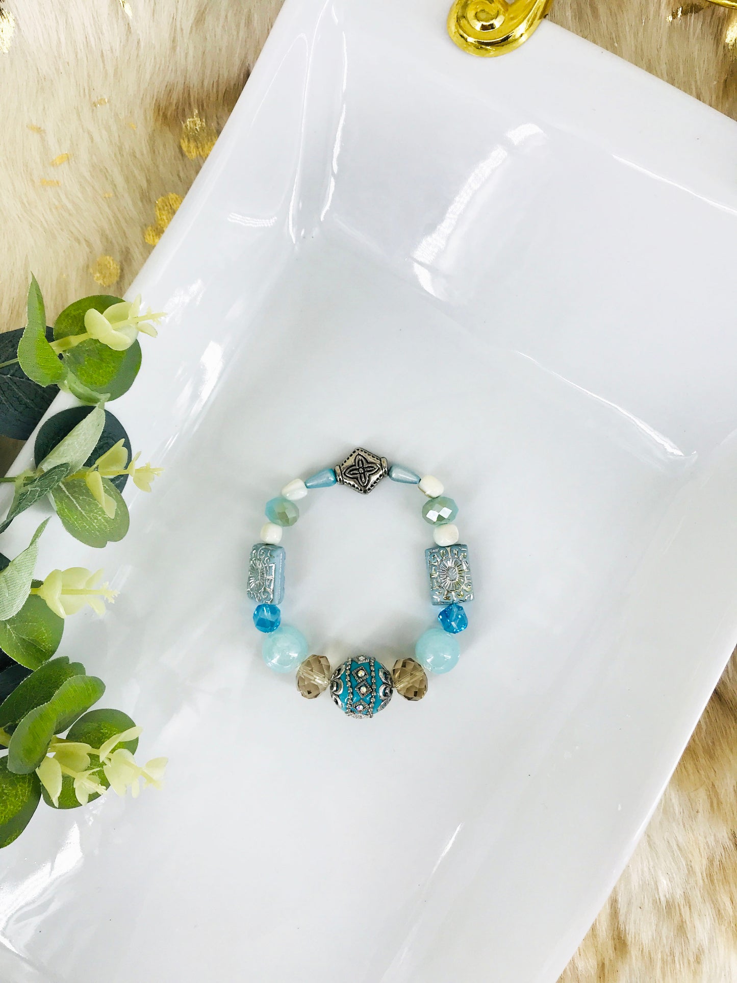 Big & Bold Collection Glass Bead Stretchy Bracelet - B756