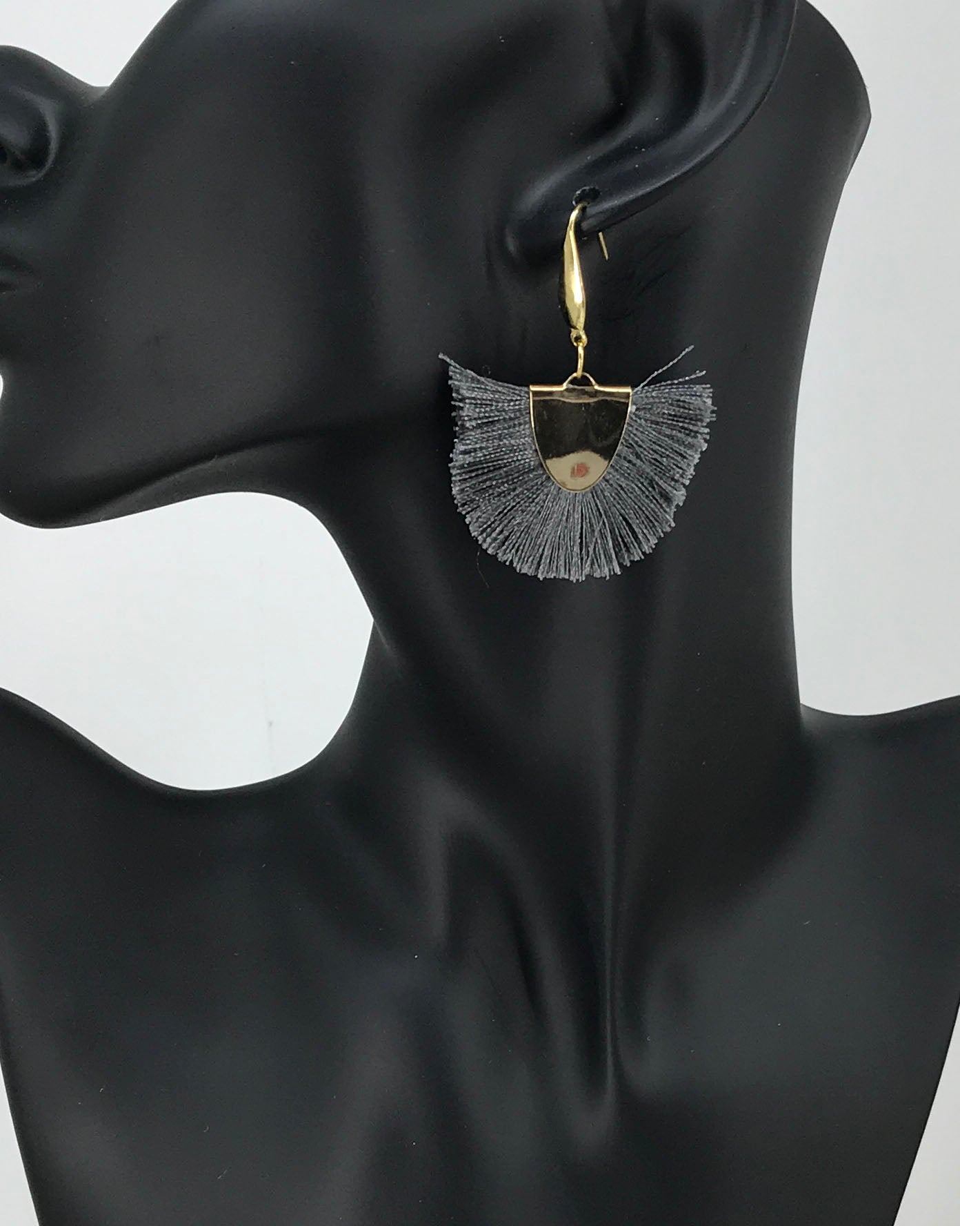Gray Fan Shaped Tassel Earrings - E19-882