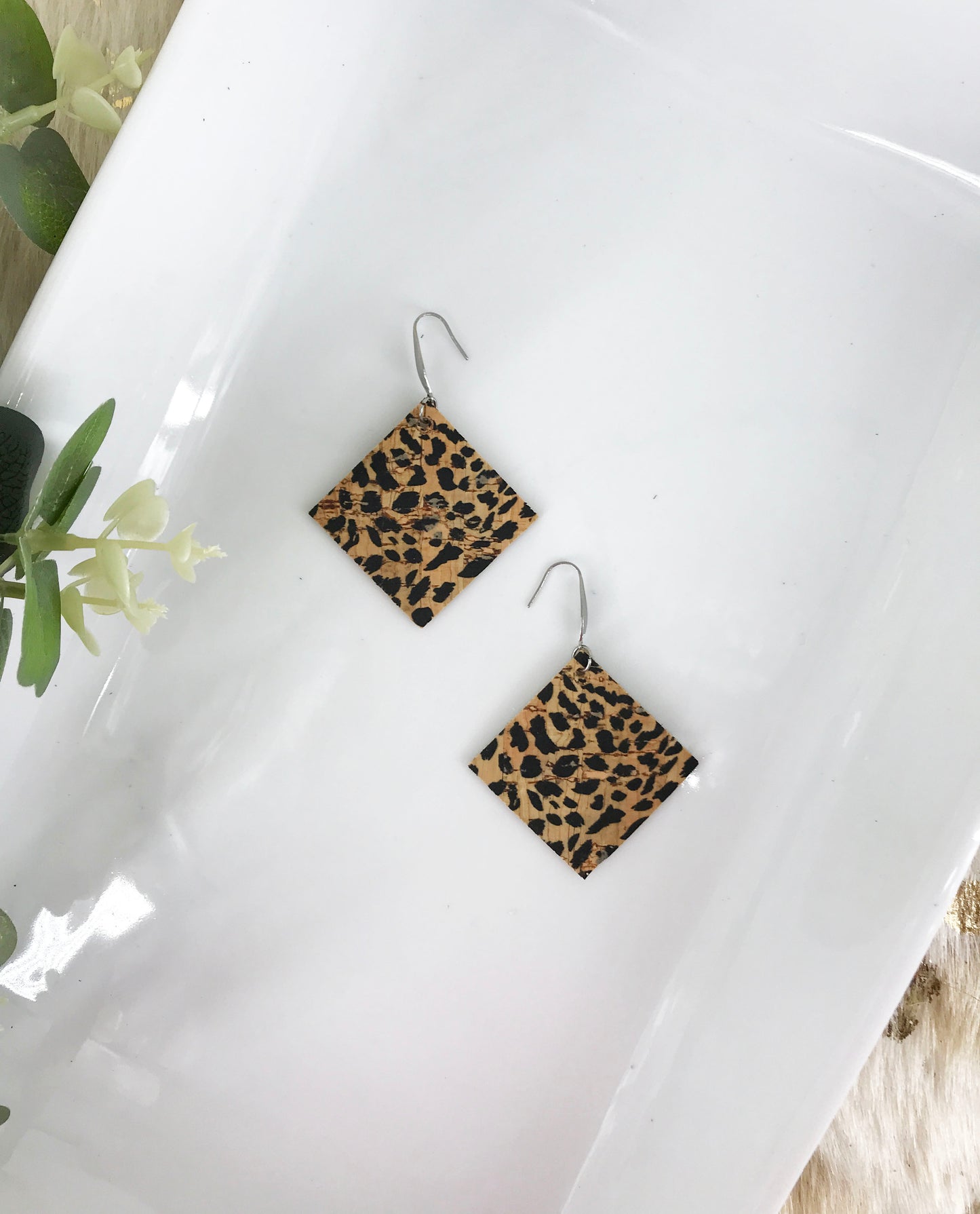 Spotted Cheetah Cork Leather Earrings - E19-900