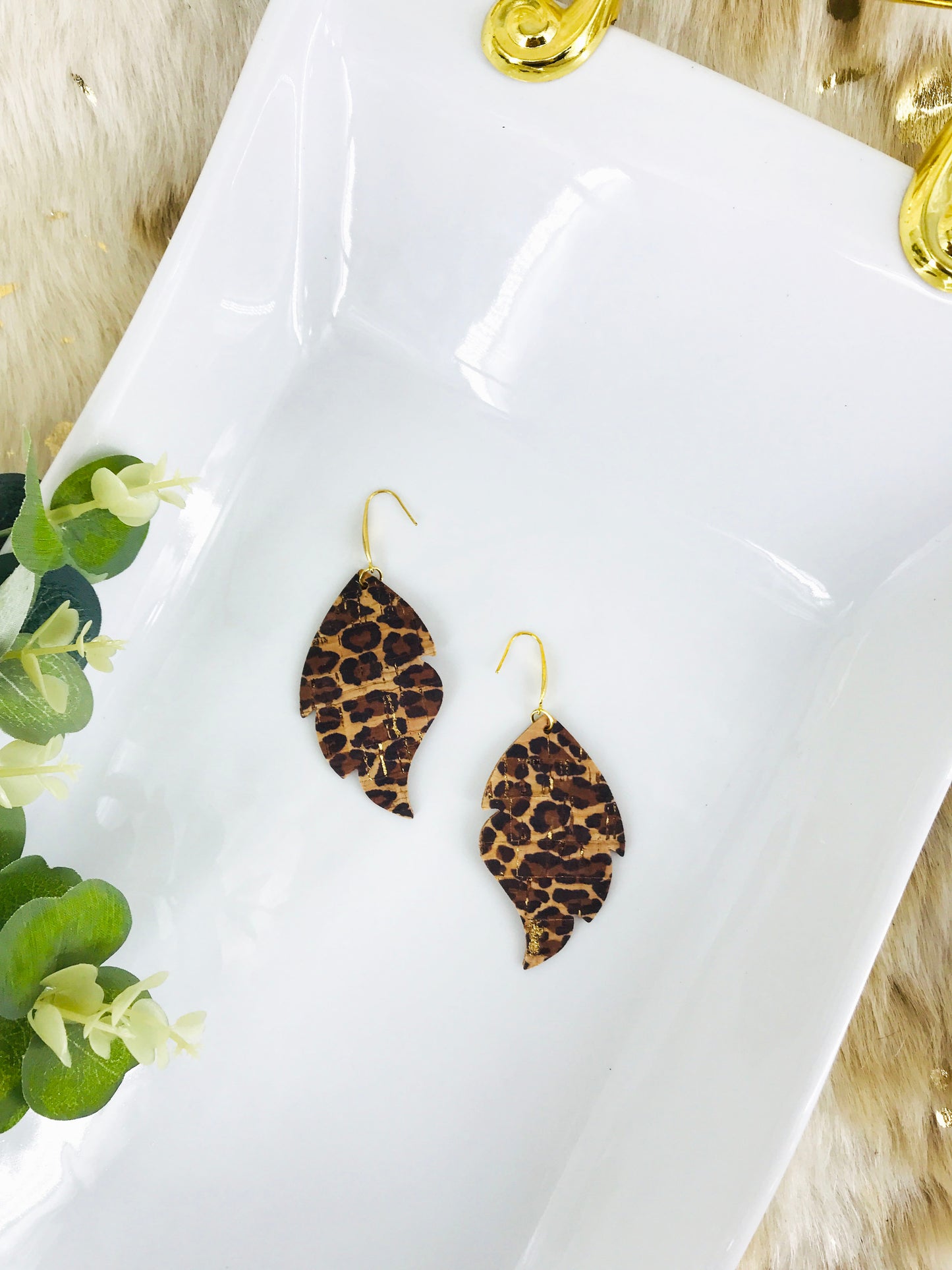 Genuine Cork on Leather Earrings - E19-907