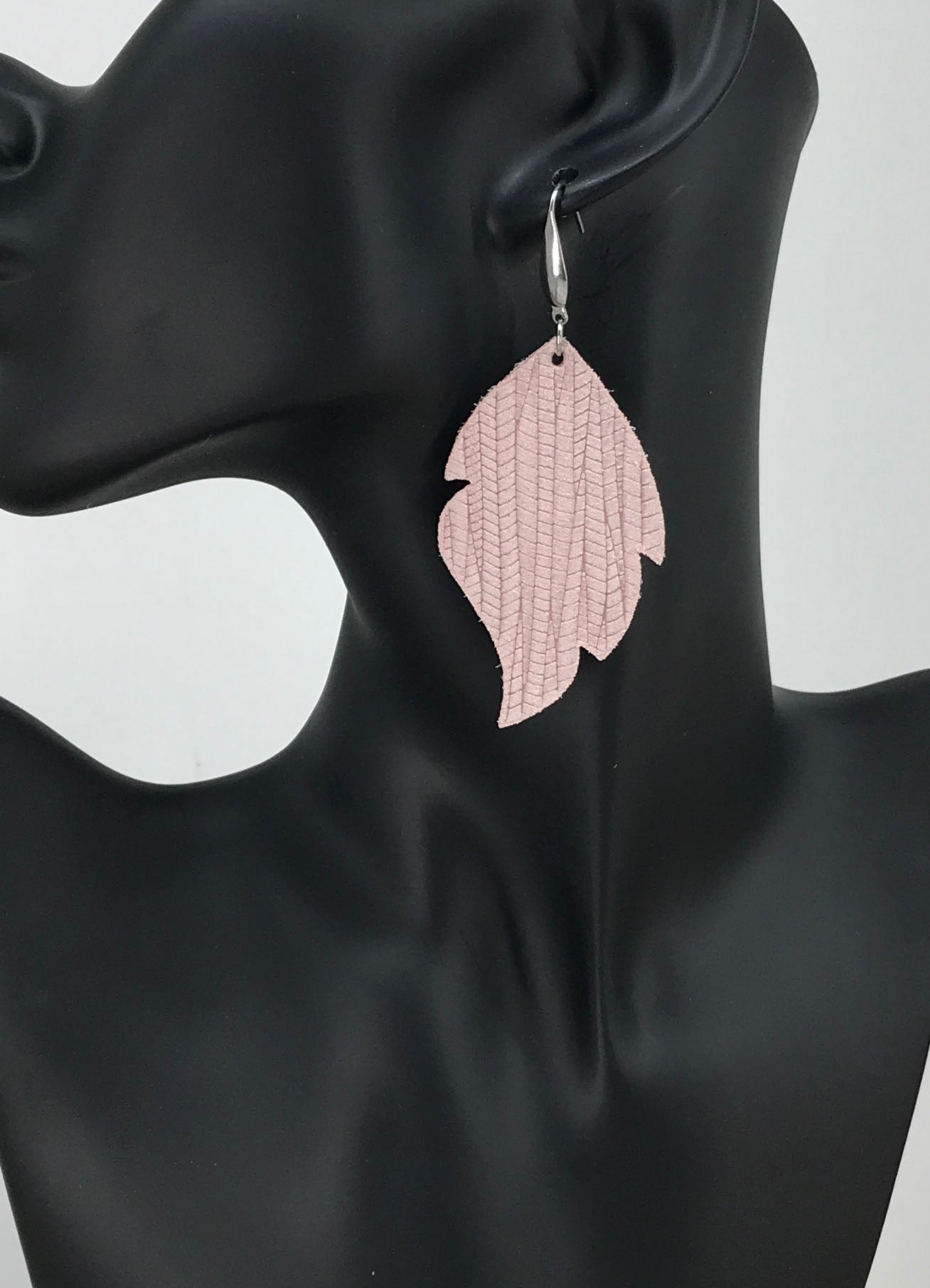 Light Pink Palm Leaf Leather Earrings - E19-959