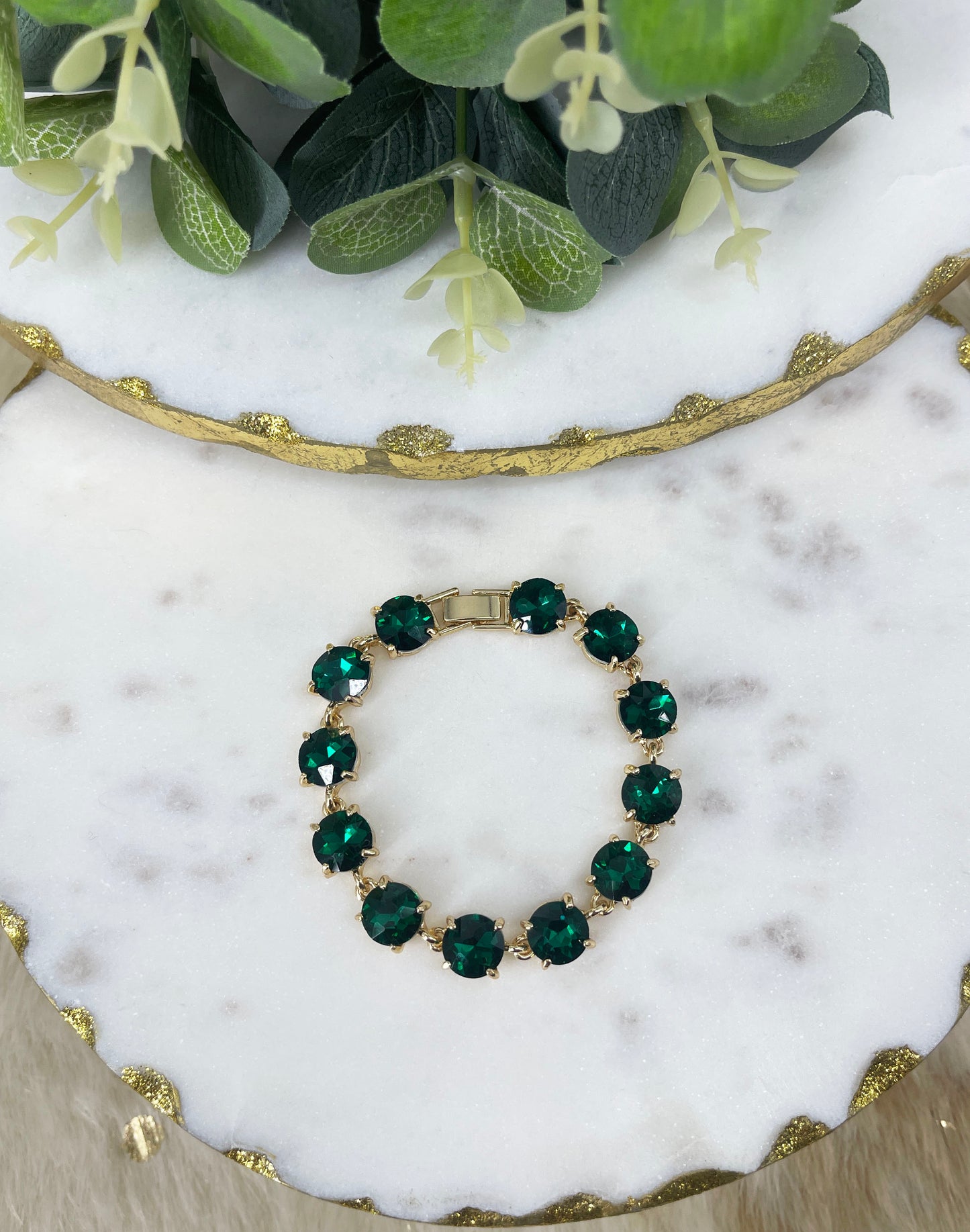 Emerald Shine Rhinestone Clasp Bracelet