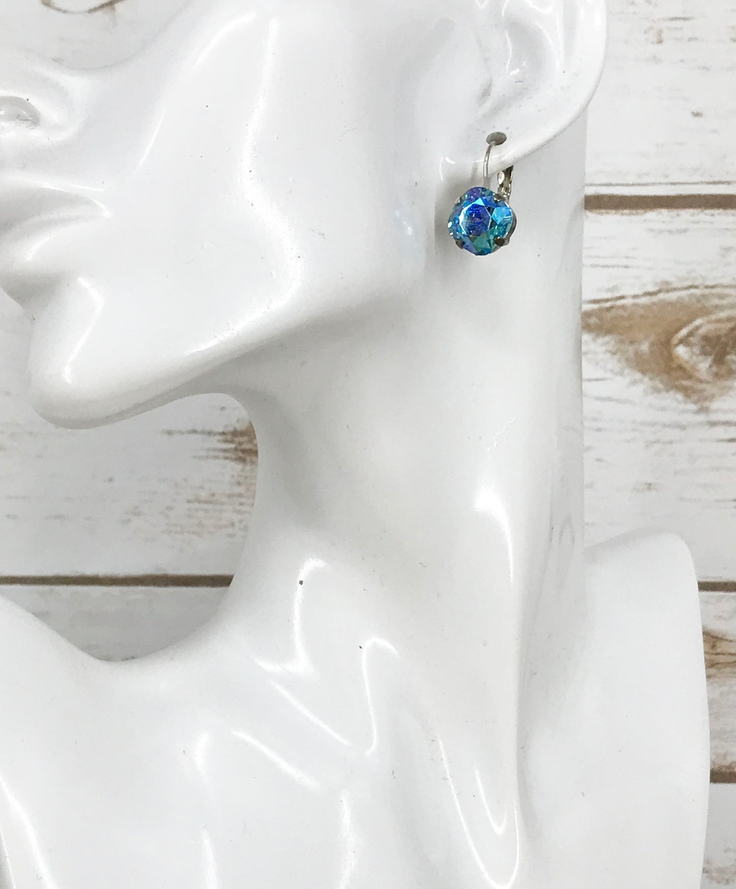 Cushion Cut Crystal Earrings - E19-4297