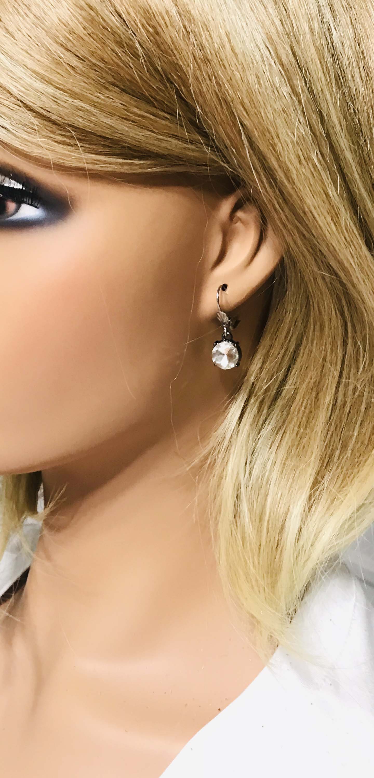 Rhinestone Dangle Earrings - E19-981