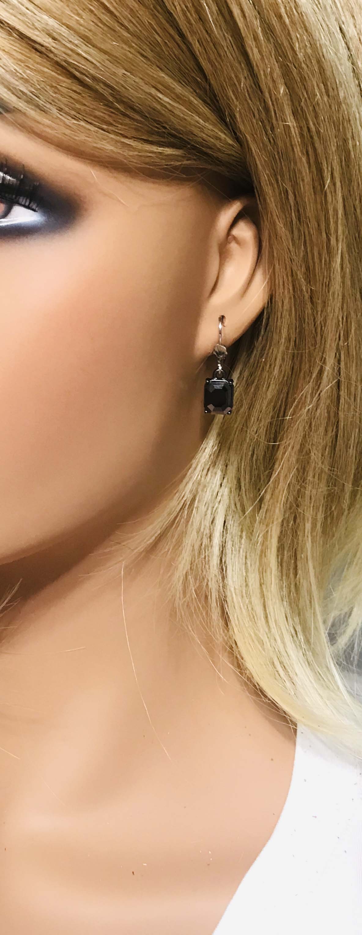 Rhinestone Dangle Earrings - E19-987