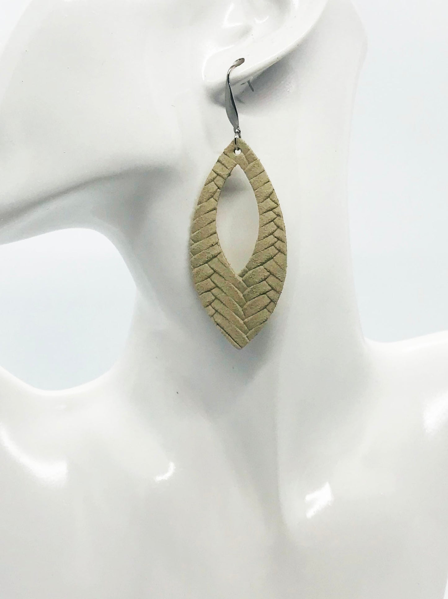 Desert Sand Fishtail Open Leaf Leather Earrings
