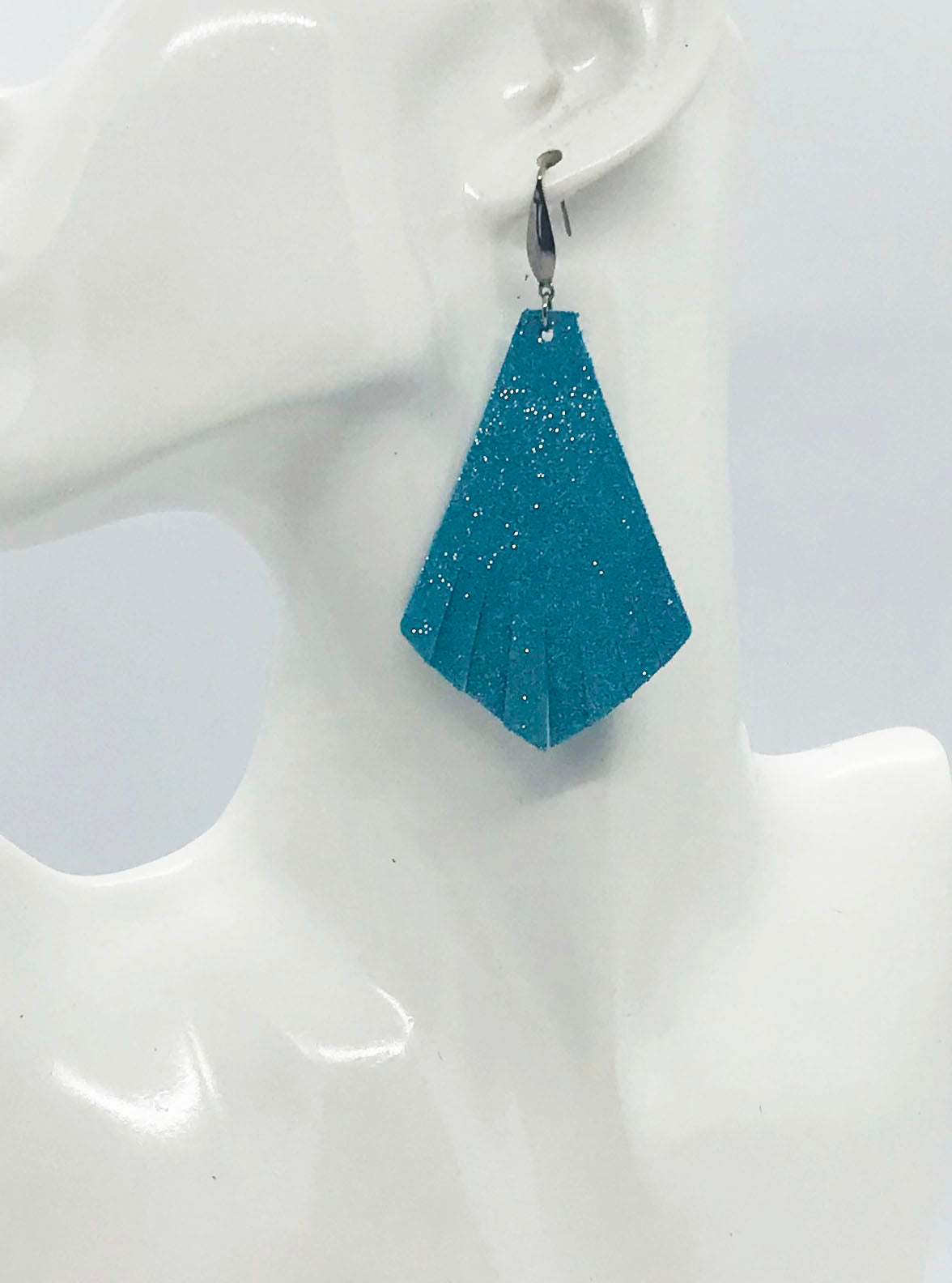 Minty Turquoise Leather Earrings - E19-1944