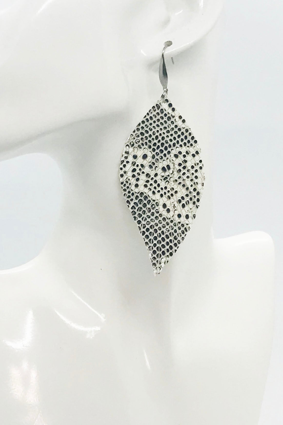 Beige and Gray Snake Skin Fringe Leather Earrings - E19-2163