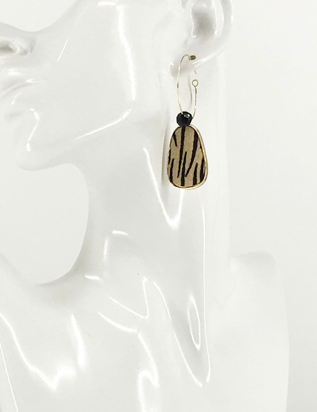 Hair On Zebra Pendant Hoop Earrings - E19-2708