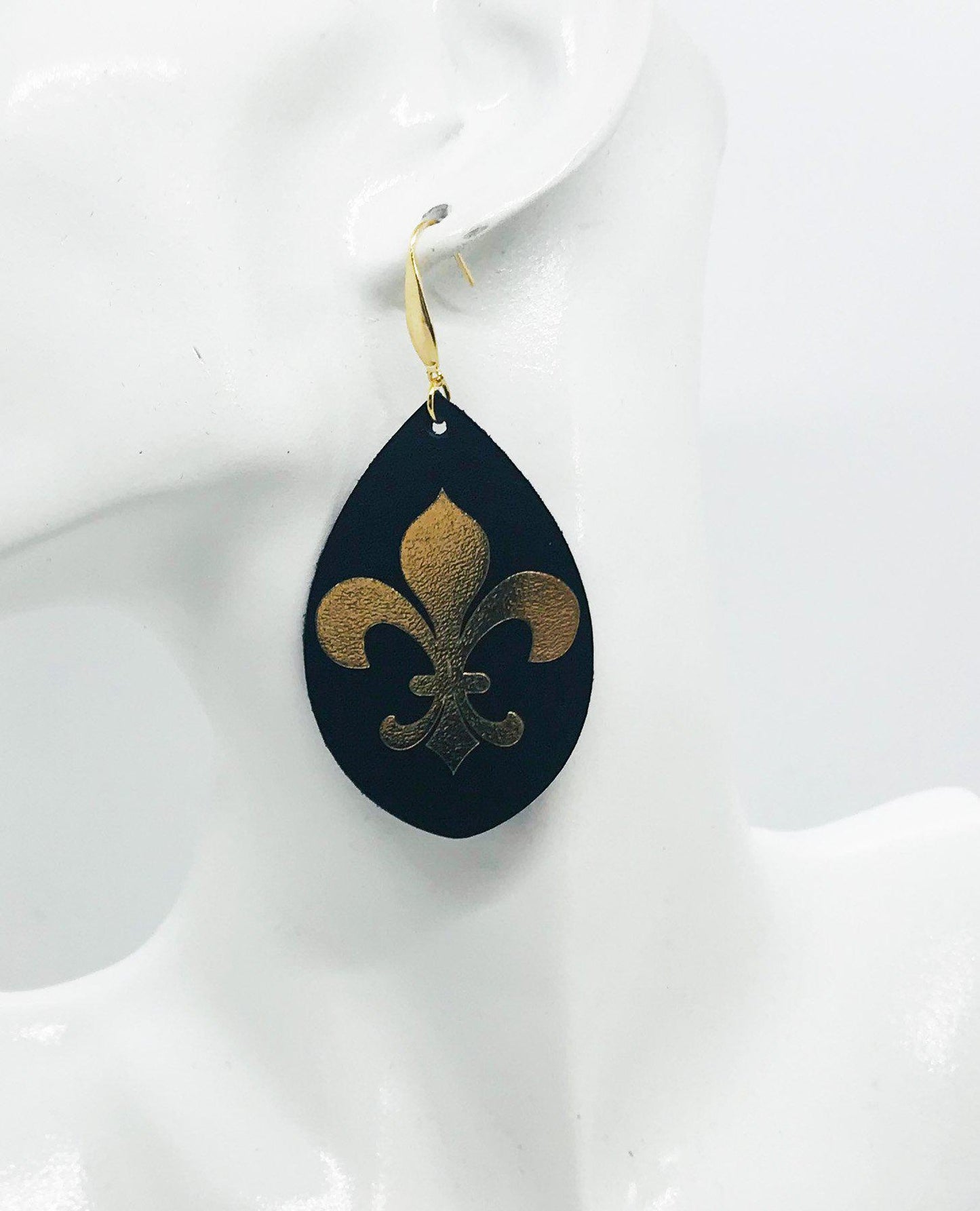 Black and Gold Fleur De Lis Leather Earrings - E19-765