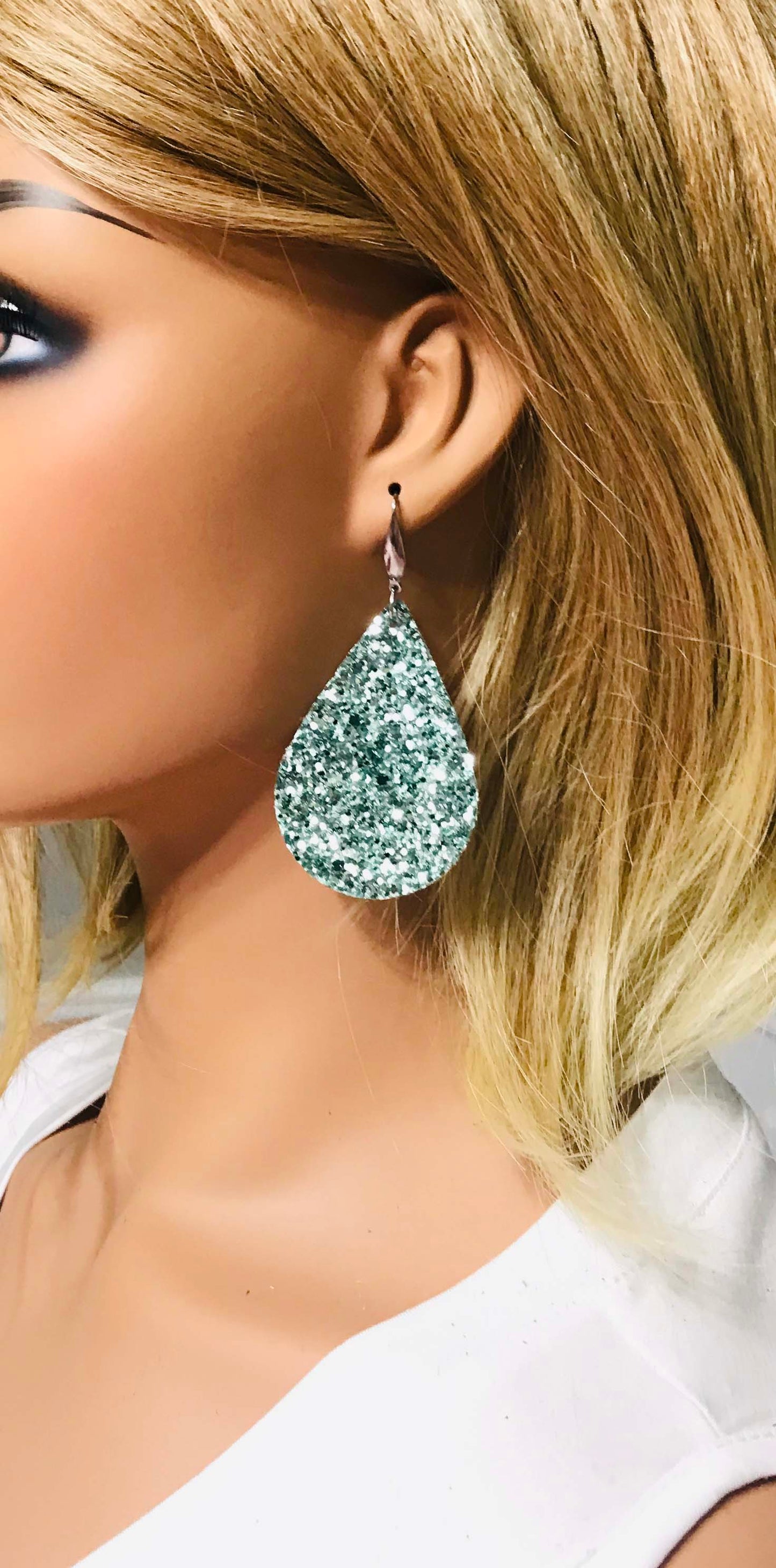 Teal Chunky Glitter Earrings - E270