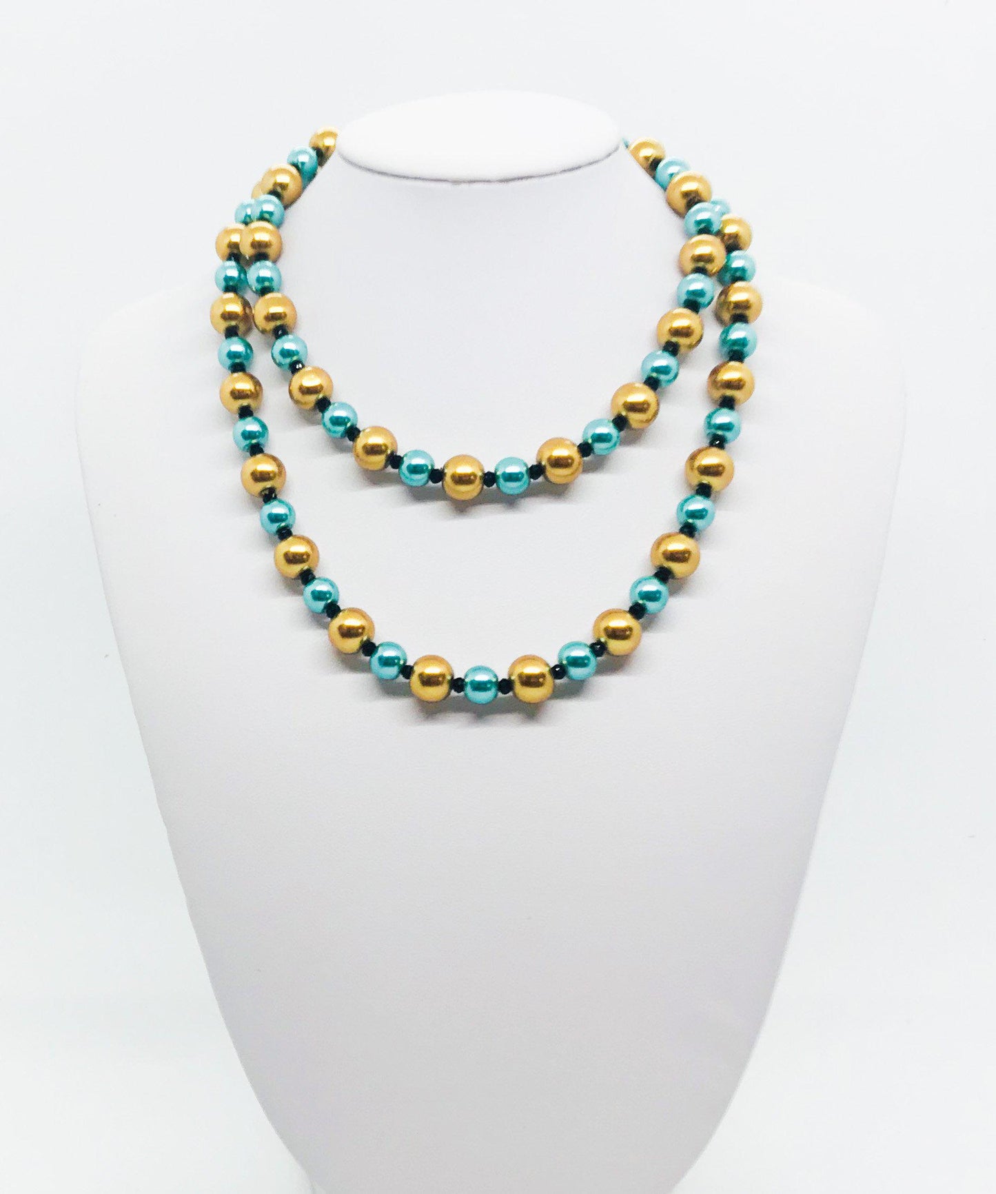 30" Glass Pearl Necklcae - N240