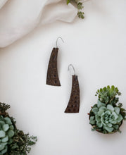 Load image into Gallery viewer, Alligator Leather Earrings - E19-1176