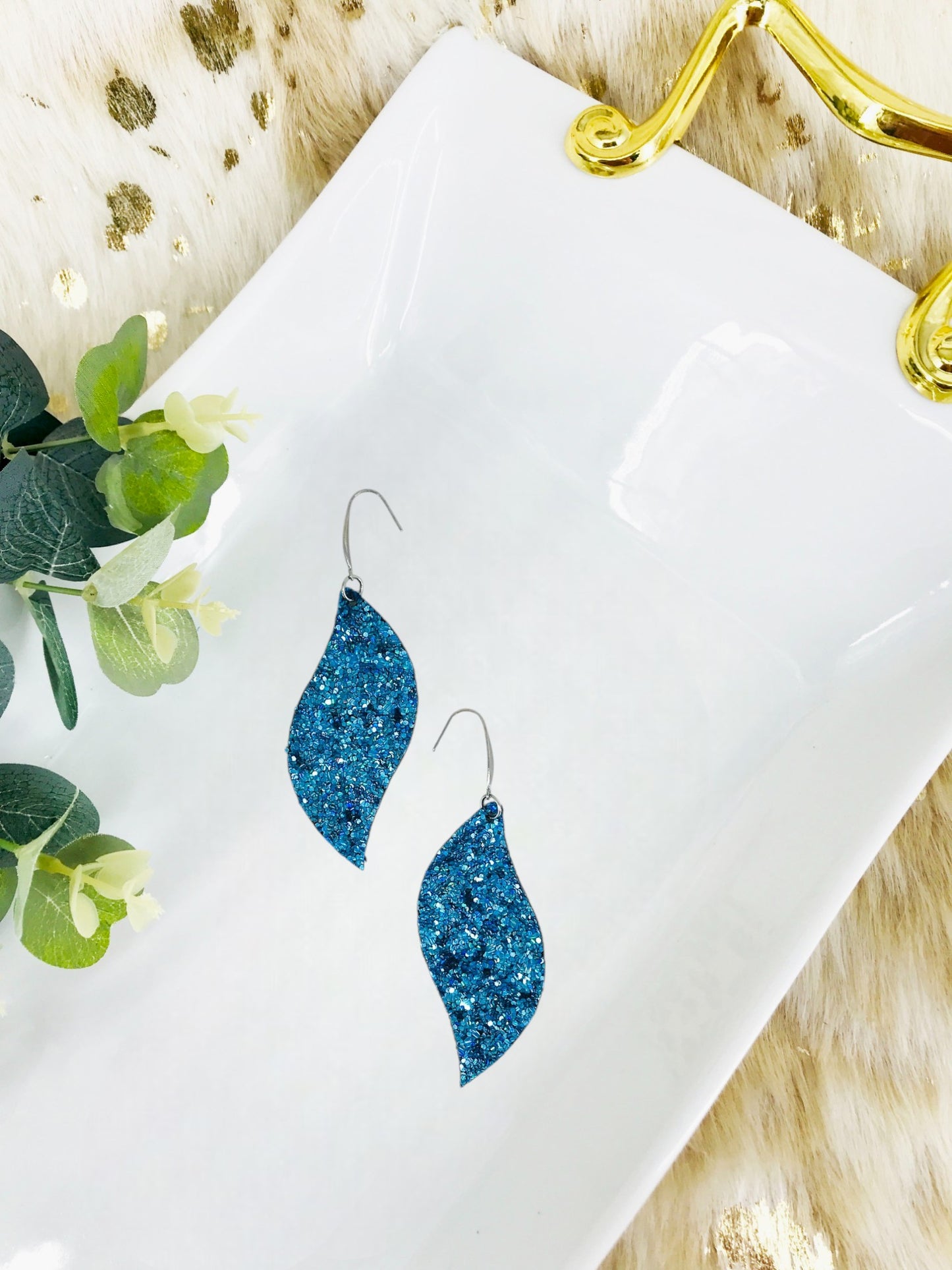 Iceberg Blue Chunky Glitter Earrings - E19-1695
