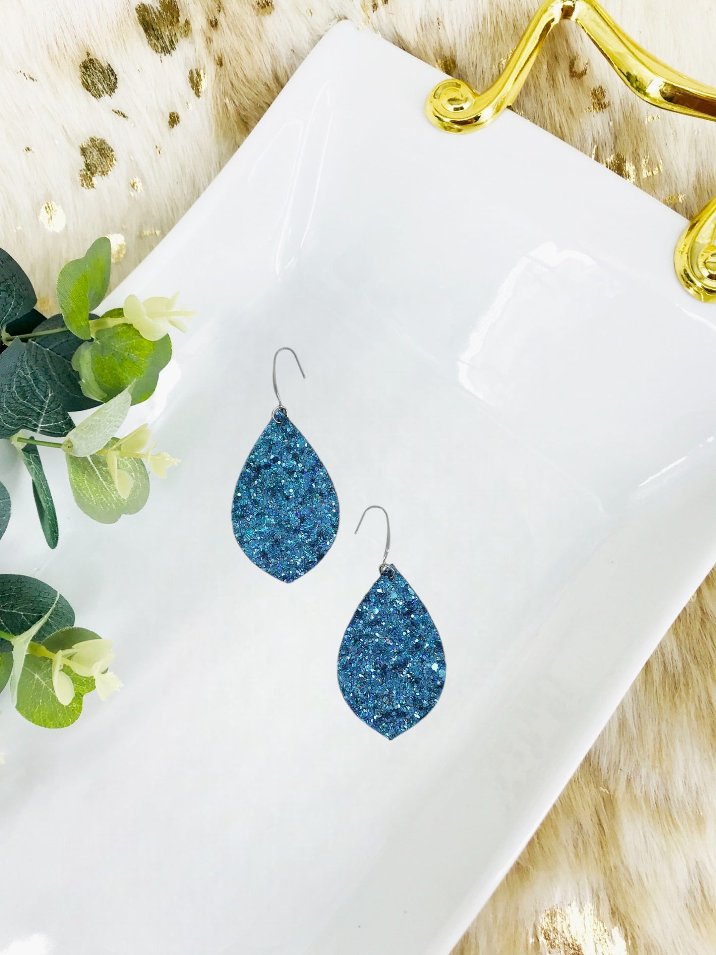 Iceberg Blue Chunky Glitter Earrings - E19-1705