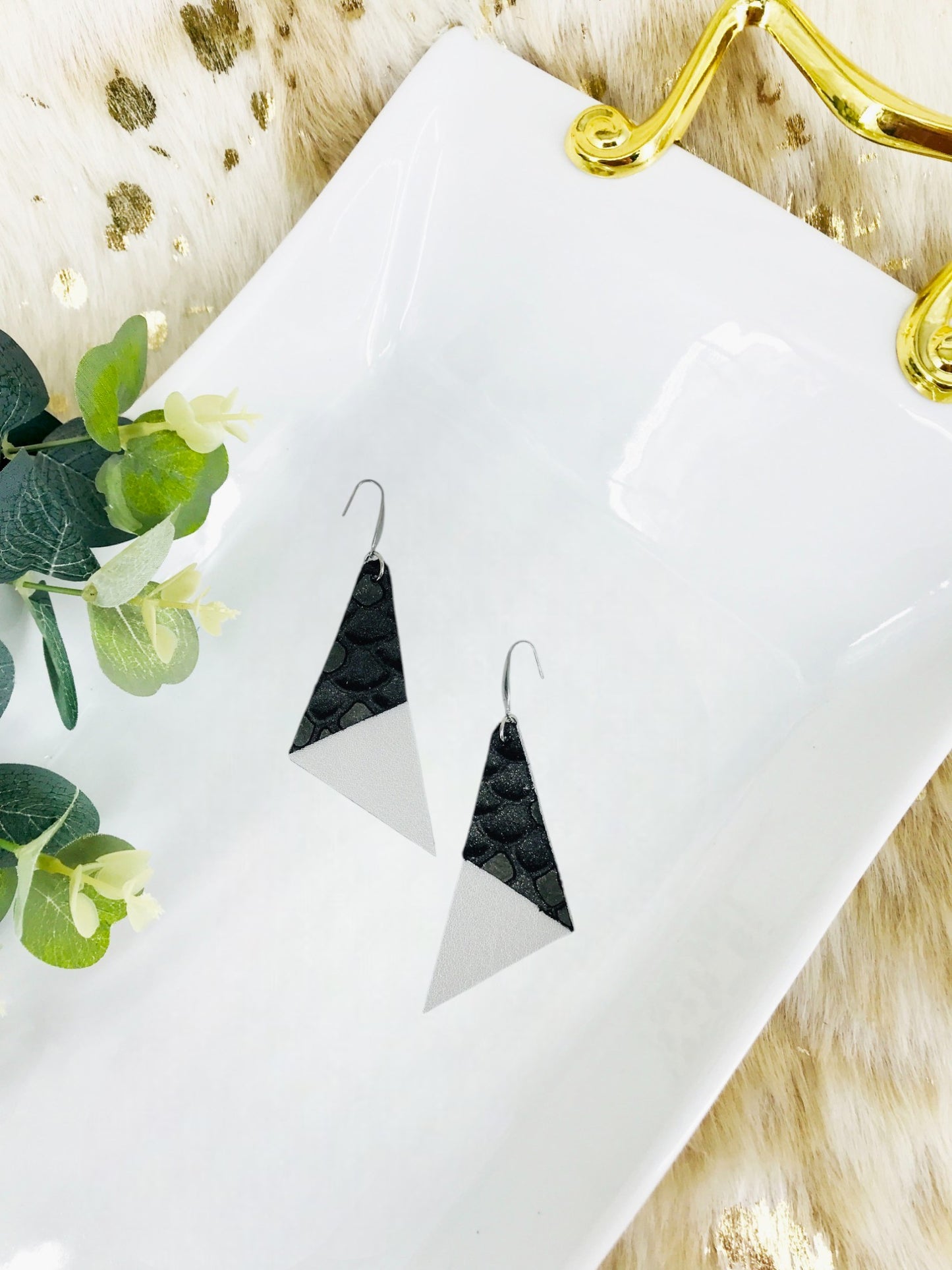 Layered Genuine Leather Earrings - E19-1848