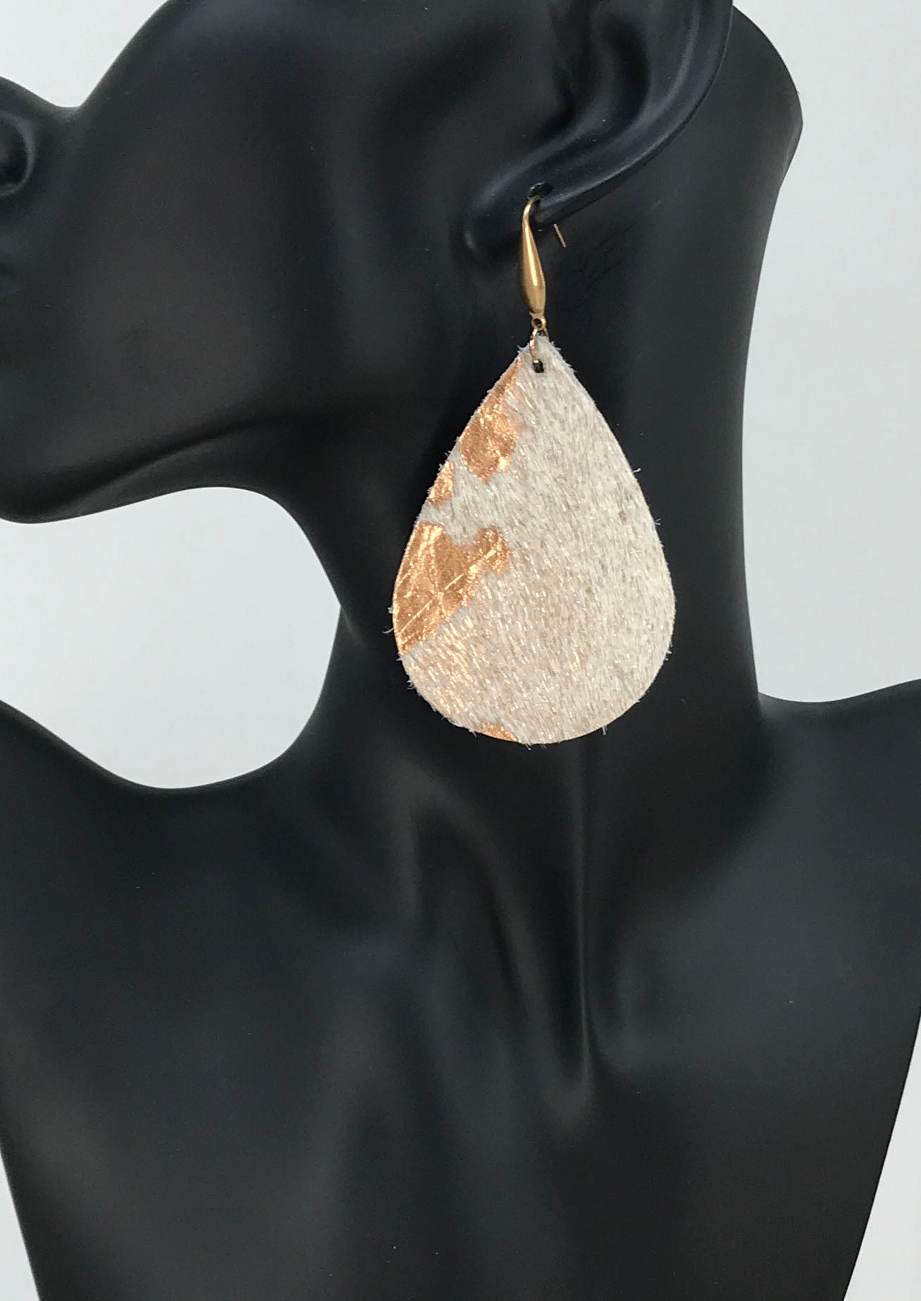 Metallic Rose Gold Hair On Leather Earrings - E19-1850