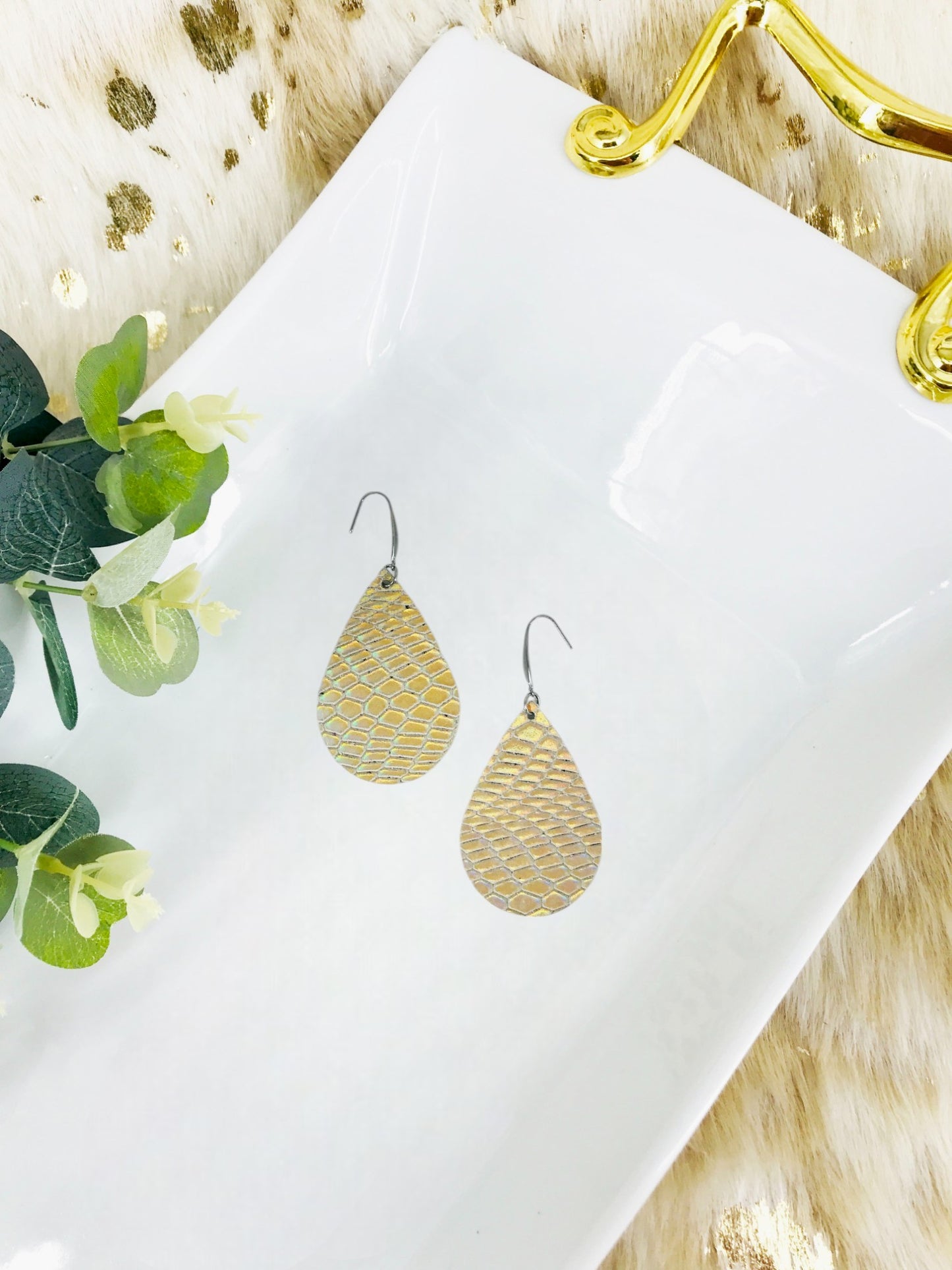 Gold Snake Skin Leather Earrings - E19-1890