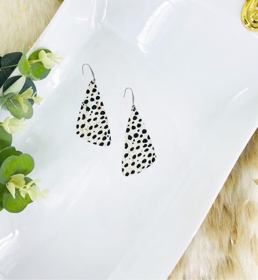 Mini Black Cheetah Genuine Cork Leather Earrings - E19-1910