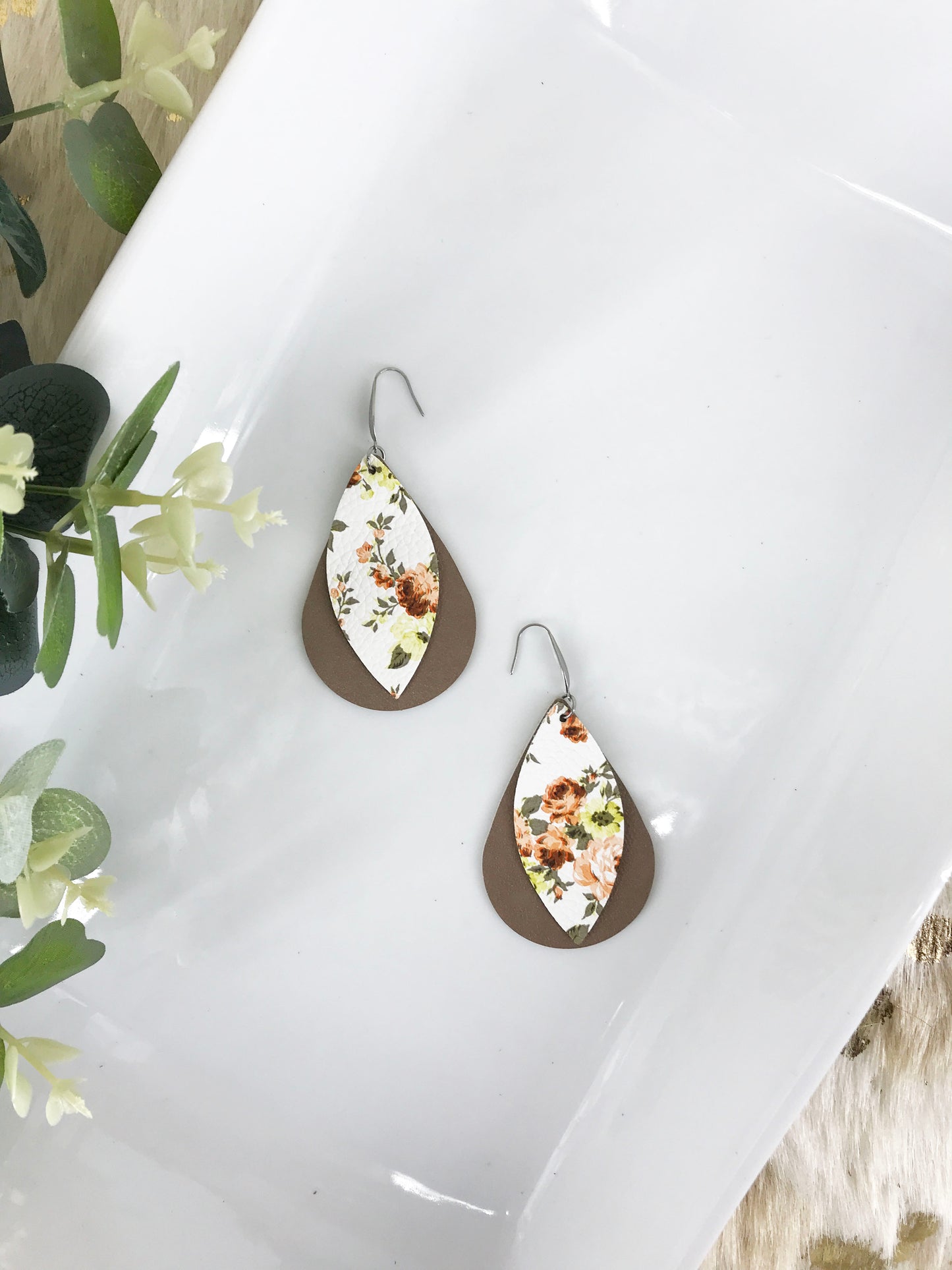 Taupe Layered Leather Earrings - E19-206