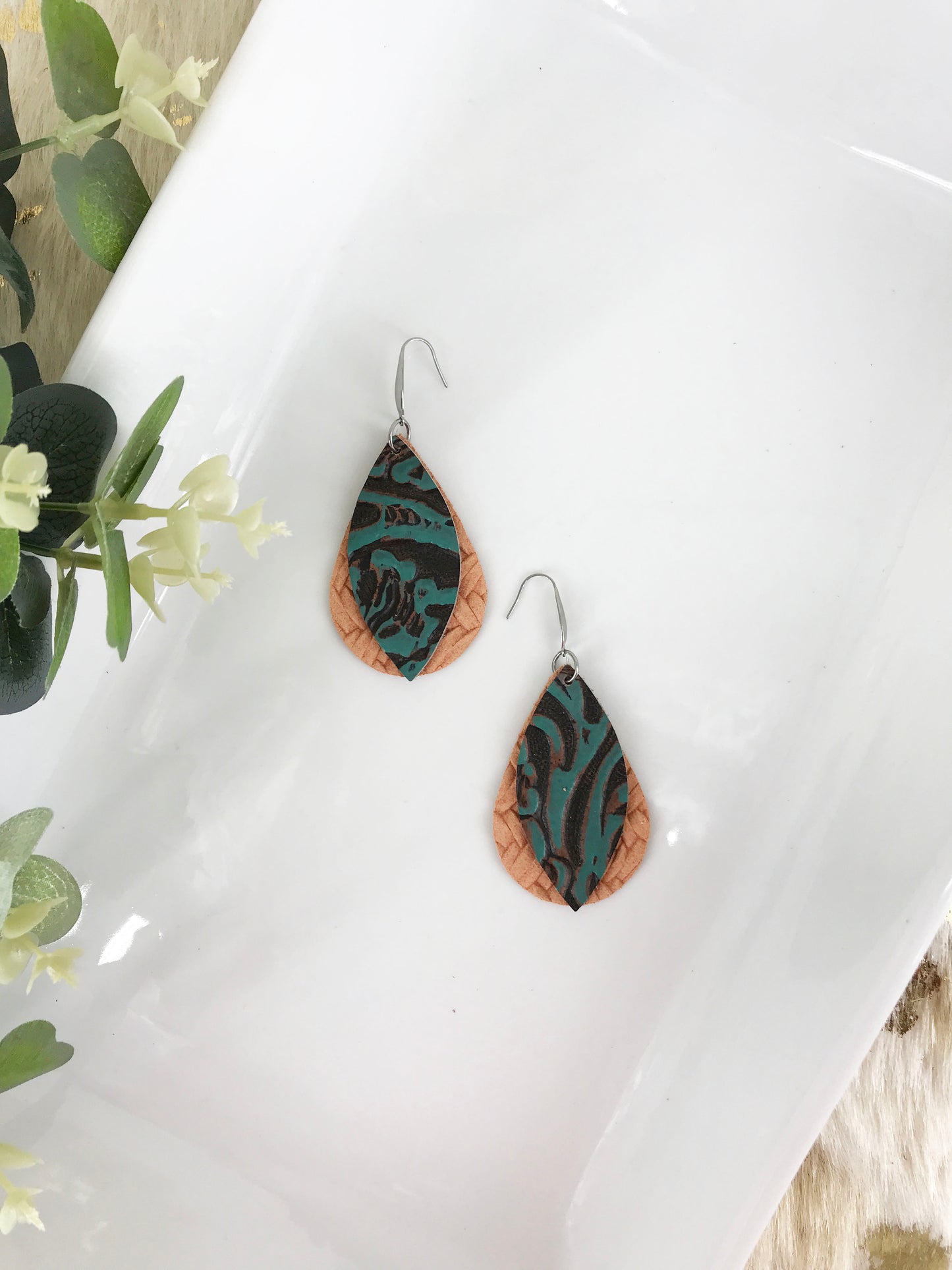 Teal and Italian Genuine Leather Earrings - E19-218
