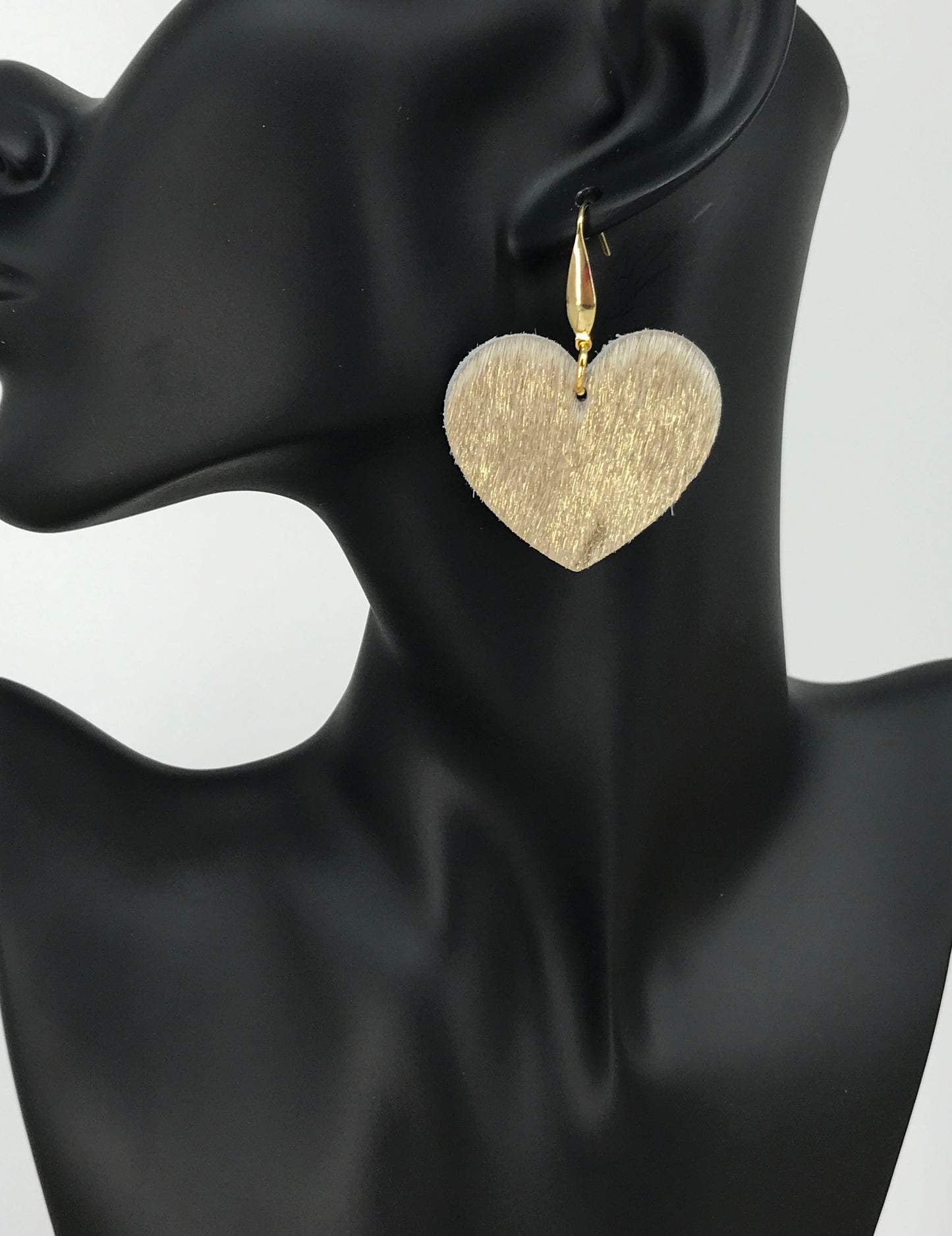 Metallic Gold Hair On Leather Heart Earrings - E19-3501
