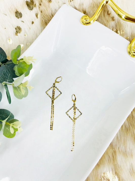 Square Pendant & Gold Tassel Earrings - E19-4270