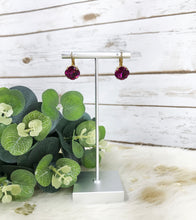 Load image into Gallery viewer, Cushion Cut Crystal Earrings - E19-4290