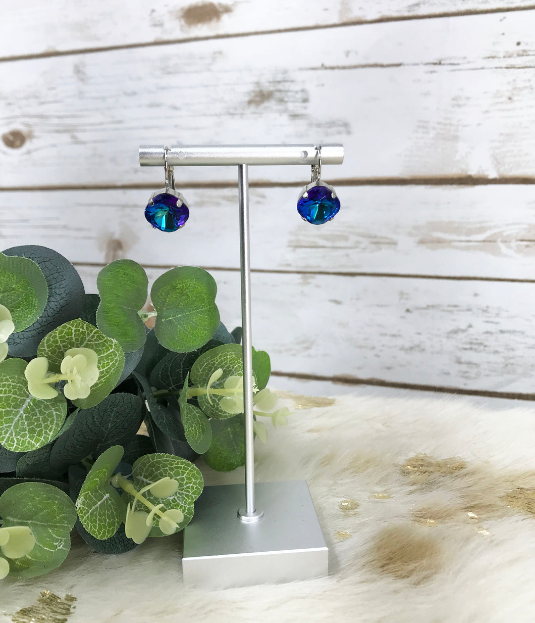Cushion Cut Crystal Earrings - E19-4291