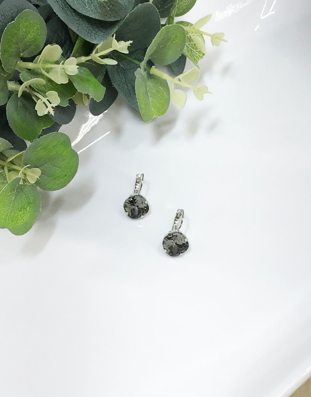 Cushion Cut Crystal Earrings - E19-4299