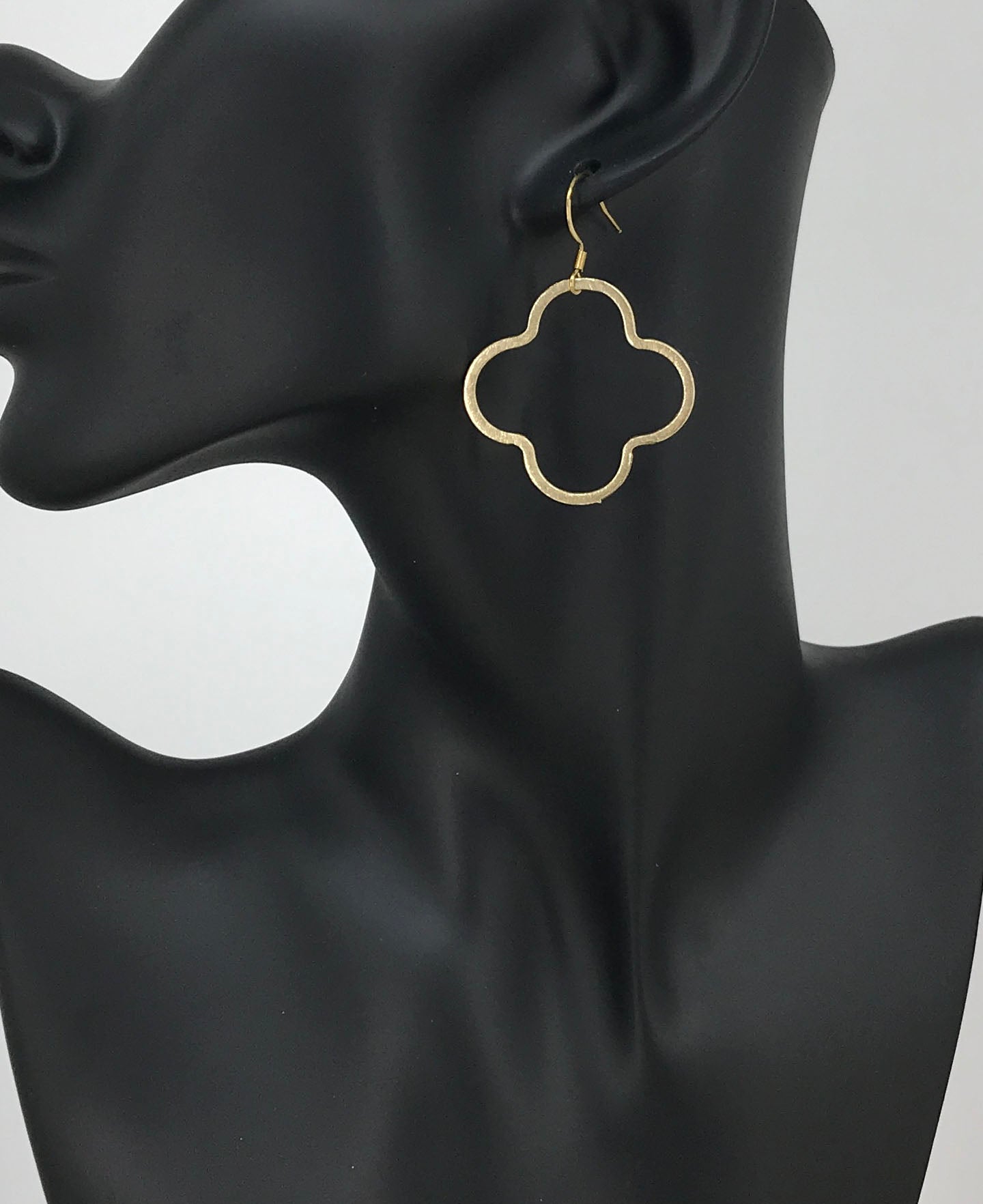 Gold Clover Earrings - E19-4761