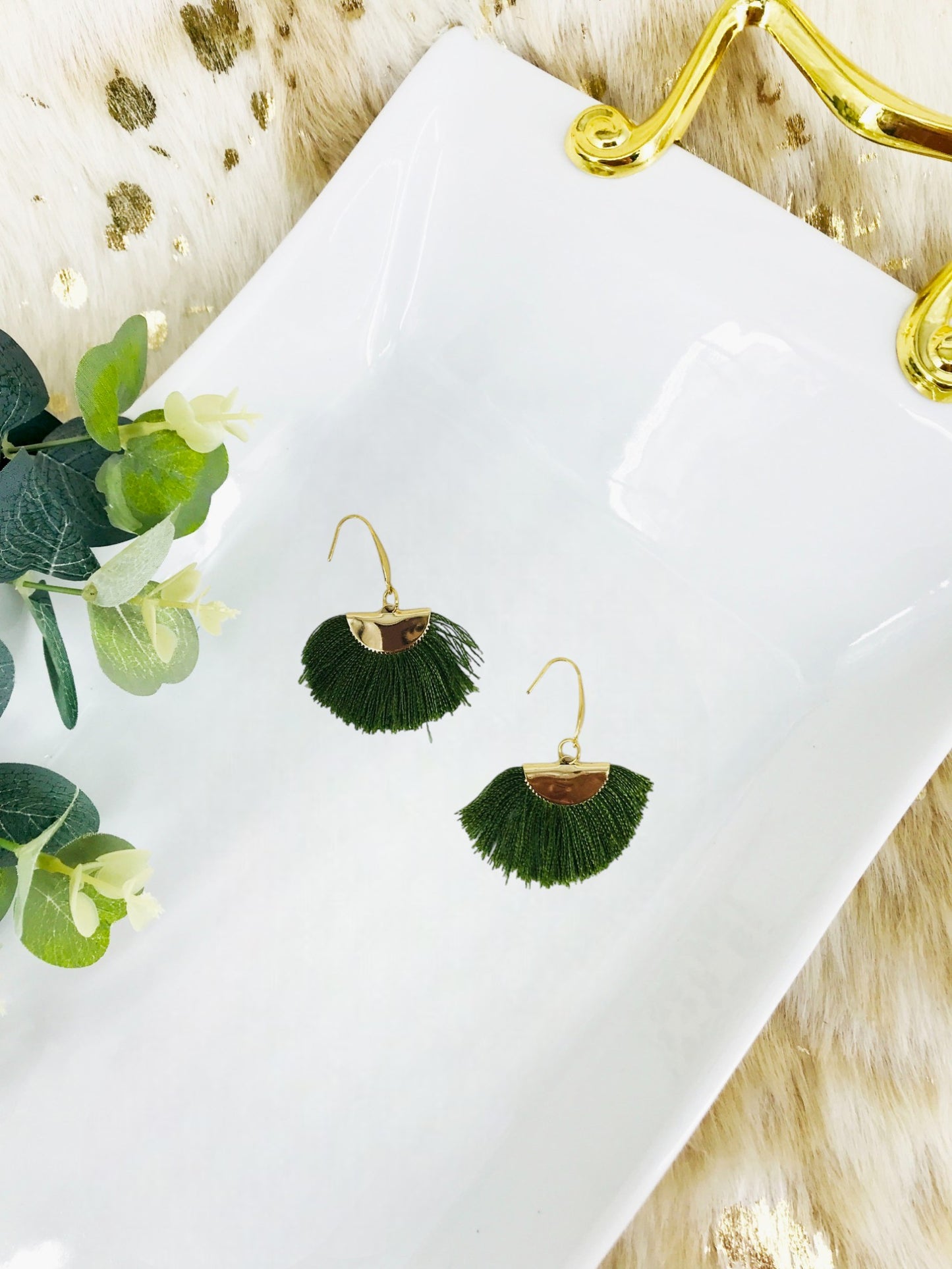 Olive Fan Shaped Tassel Earrings - E19-892