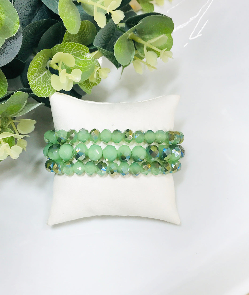 Multi-Strand Stretchy Bracelet - B1423