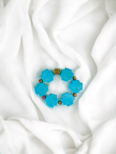 Big & Bold Collection Turquoise Cross Stretchy Bracelet - B1485