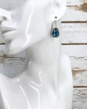 Load image into Gallery viewer, Pave &amp; Rhinestone Pendant Earrings - E19-4478