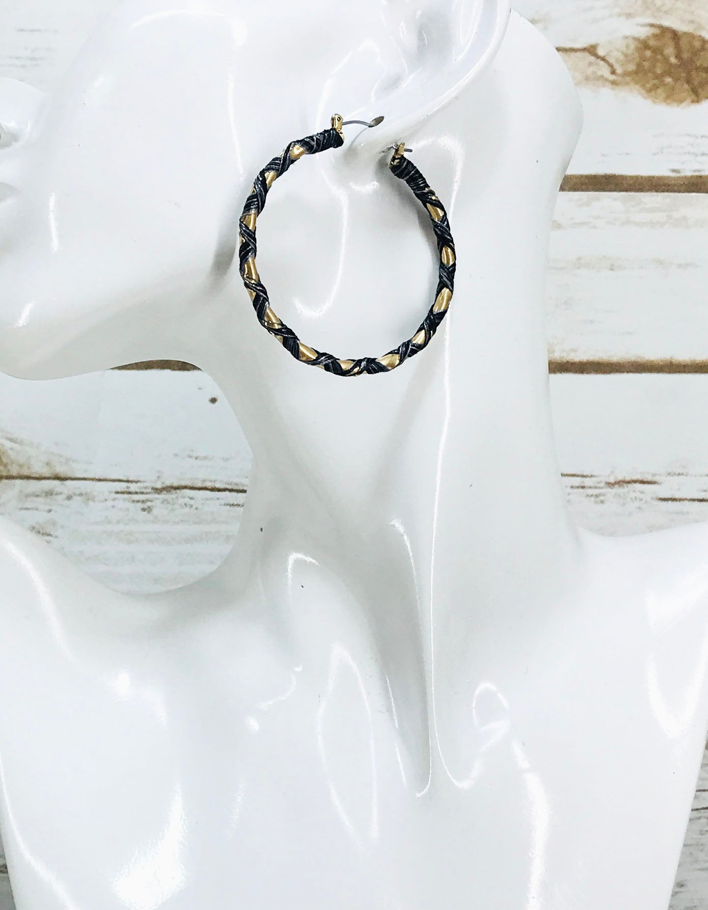 Leather Hoop Earrings - E19-4508